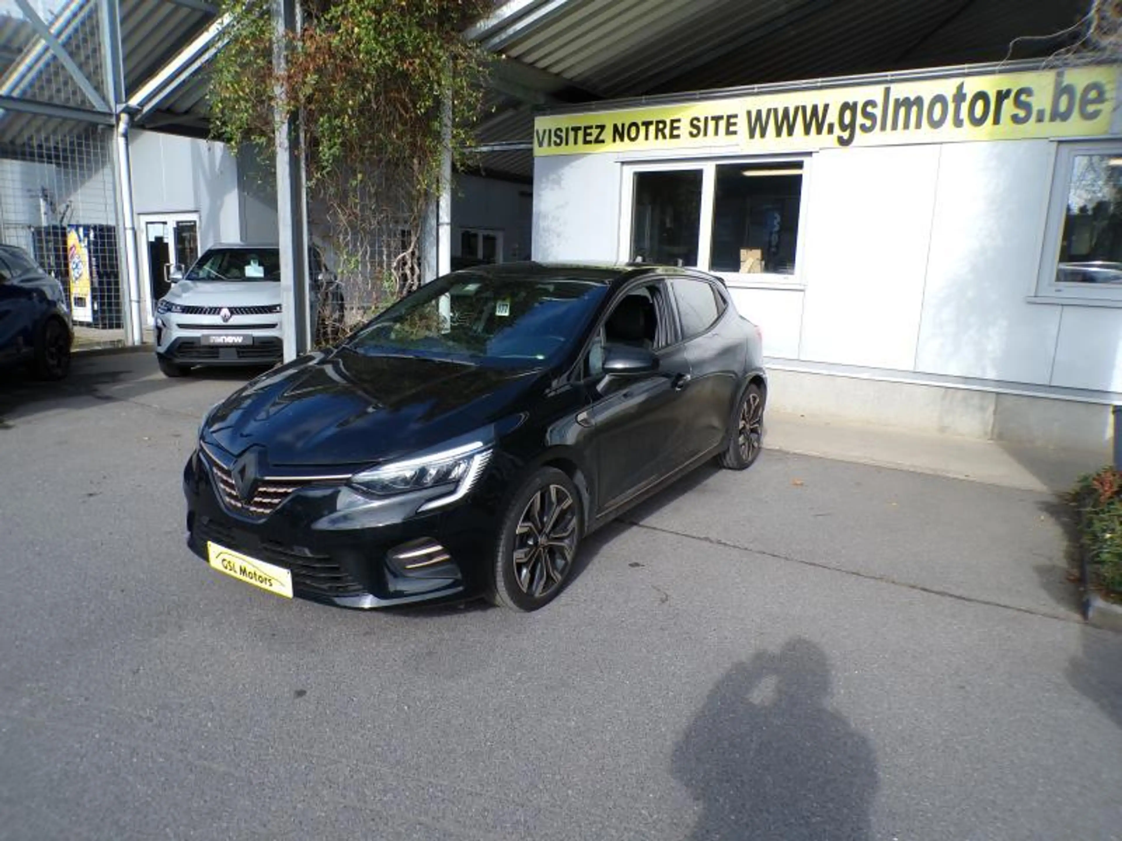 Renault Clio 1.0 91cv noir 03/22 89.358km Airco GPS Cruise