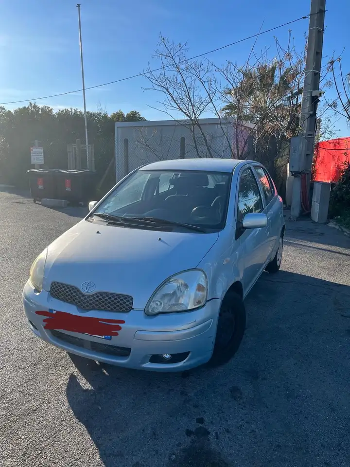 Toyota Yaris 65 VVT-i Bleue