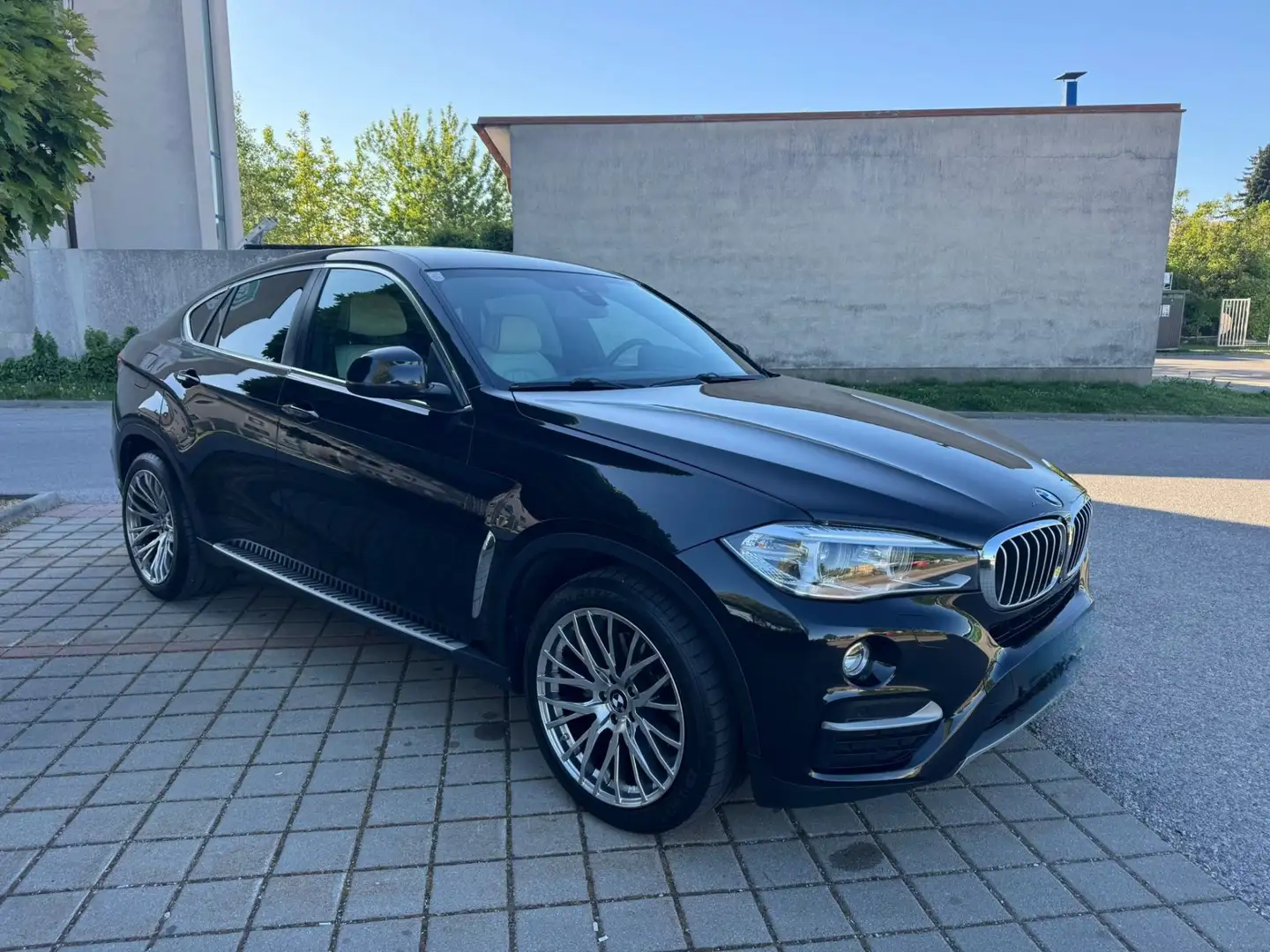 BMW X6 xDrive40d Sport Activity Coupé Aut. - 2