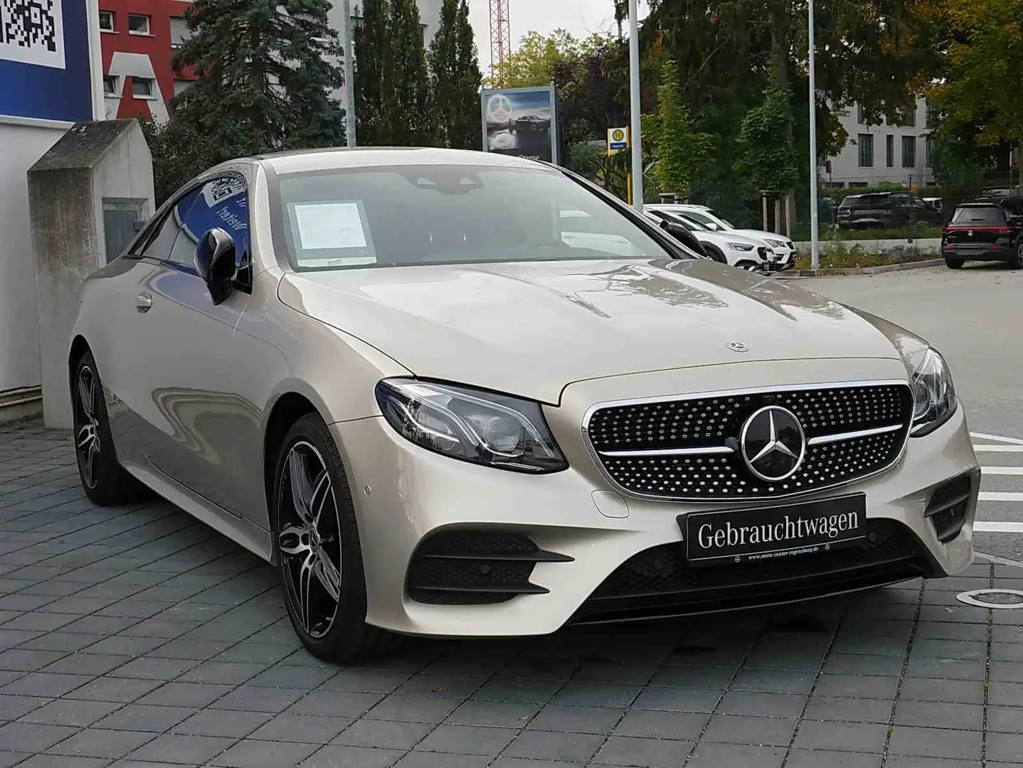 Mercedes-Benz E 200 4M Coupé AMG+DISTRONIC+360°+NIGHT+LED ILS+ Argent - 2