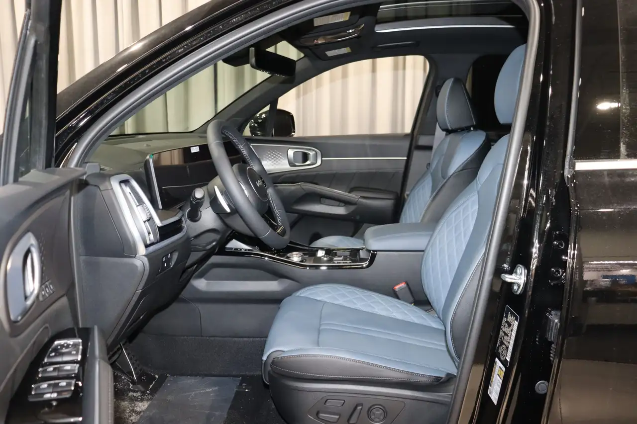 Kia Sorento photo Kia Sorento