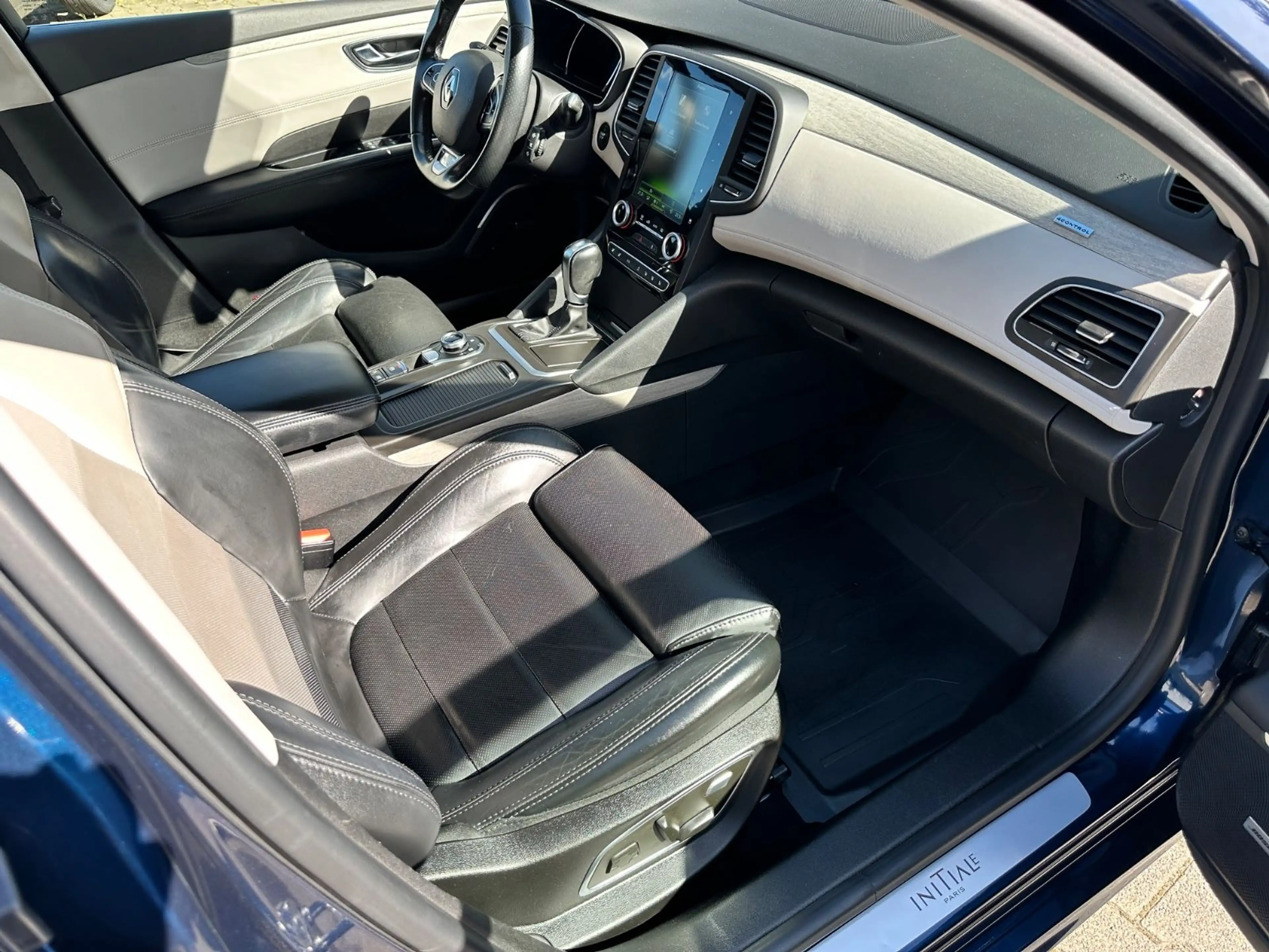 Renault Talisman Grandtour Initiale Paris*LEDER*BOSE*NAV — photo 12