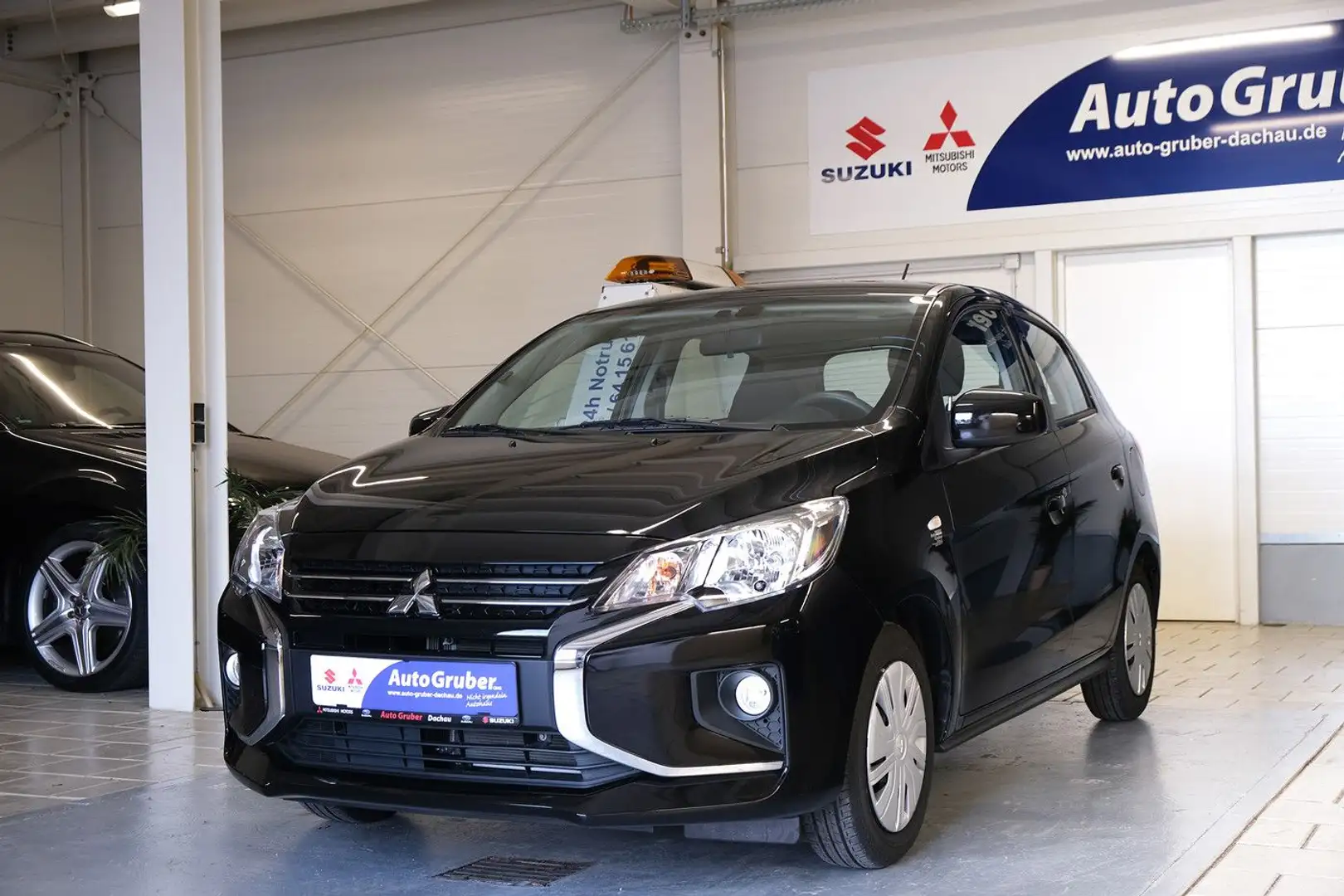 Mitsubishi Space Star Select Klima*DAB*BT*AUX*Aut.Licht*Tou Schwarz - 2