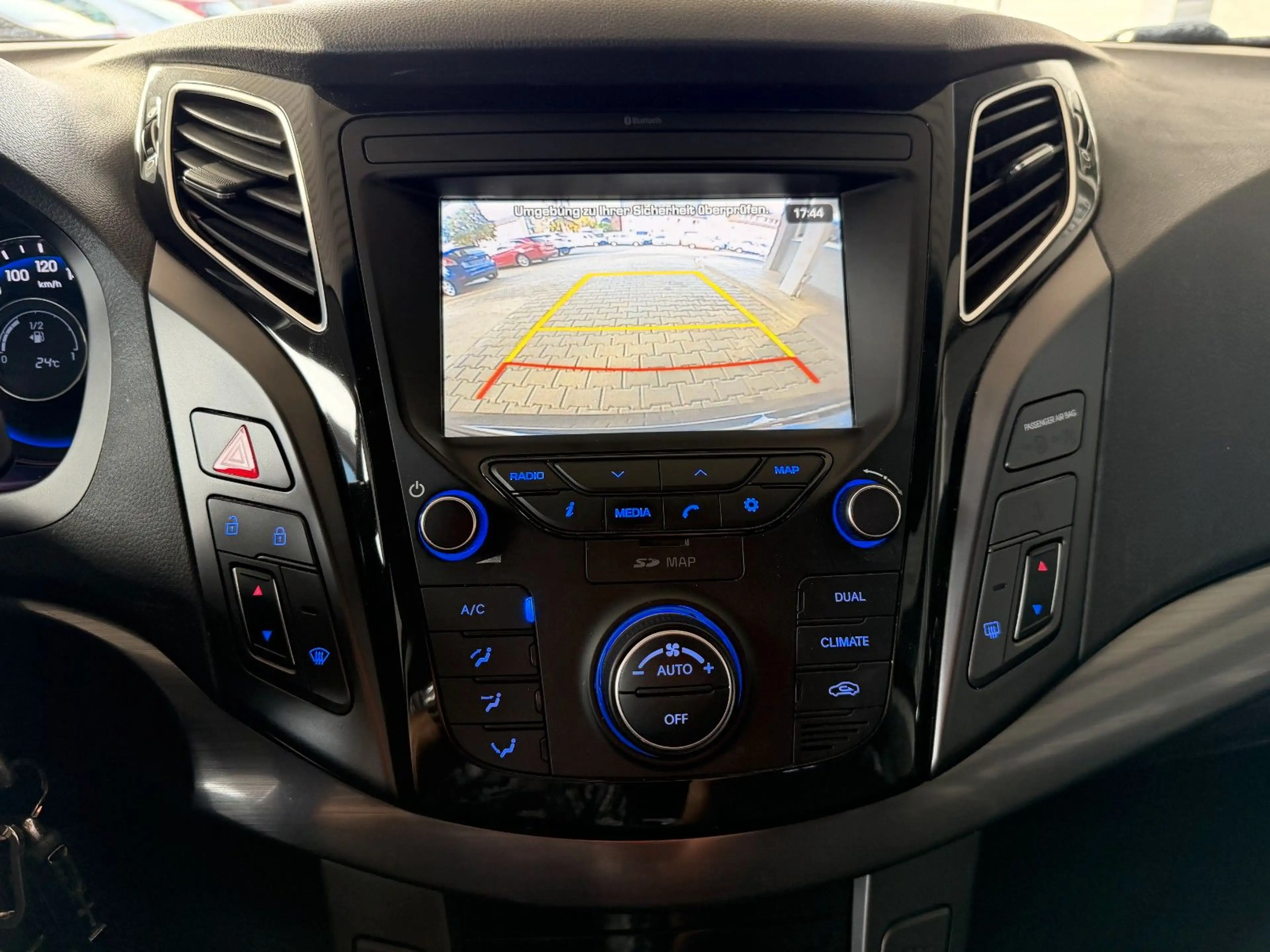 Hyundai i40 cw blue Trend — photo 14
