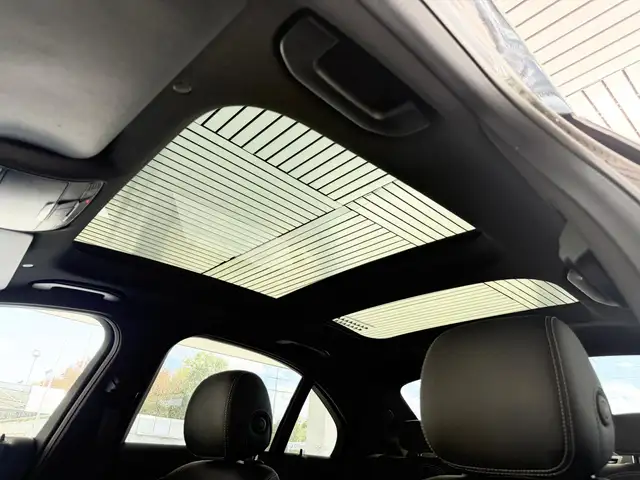 Mercedes-Benz C-Class view 16