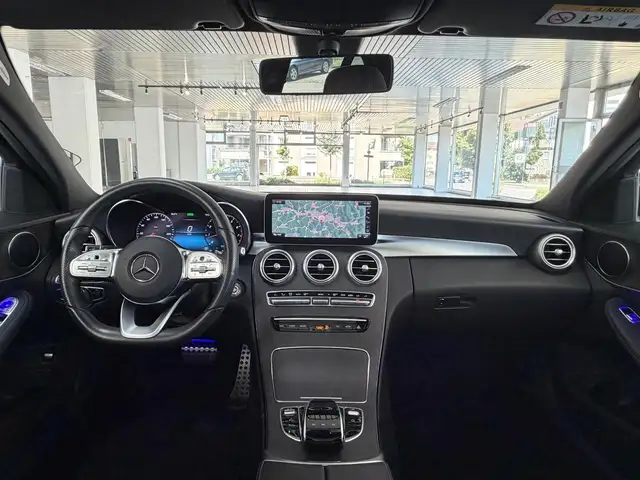 Mercedes-Benz C-Class view 10