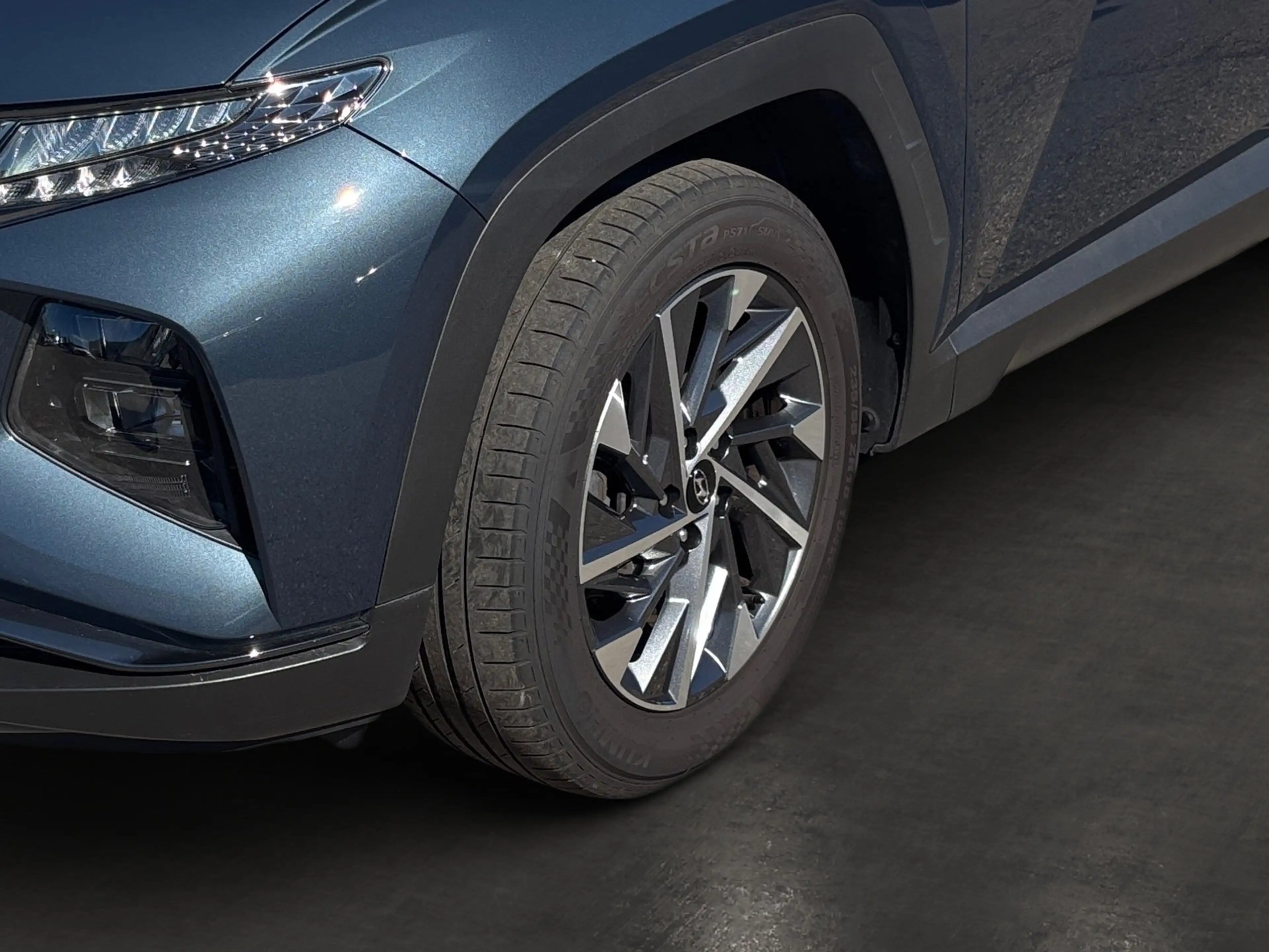 Hyundai TUCSON 1.6 150PS Trend Navi — photo 6