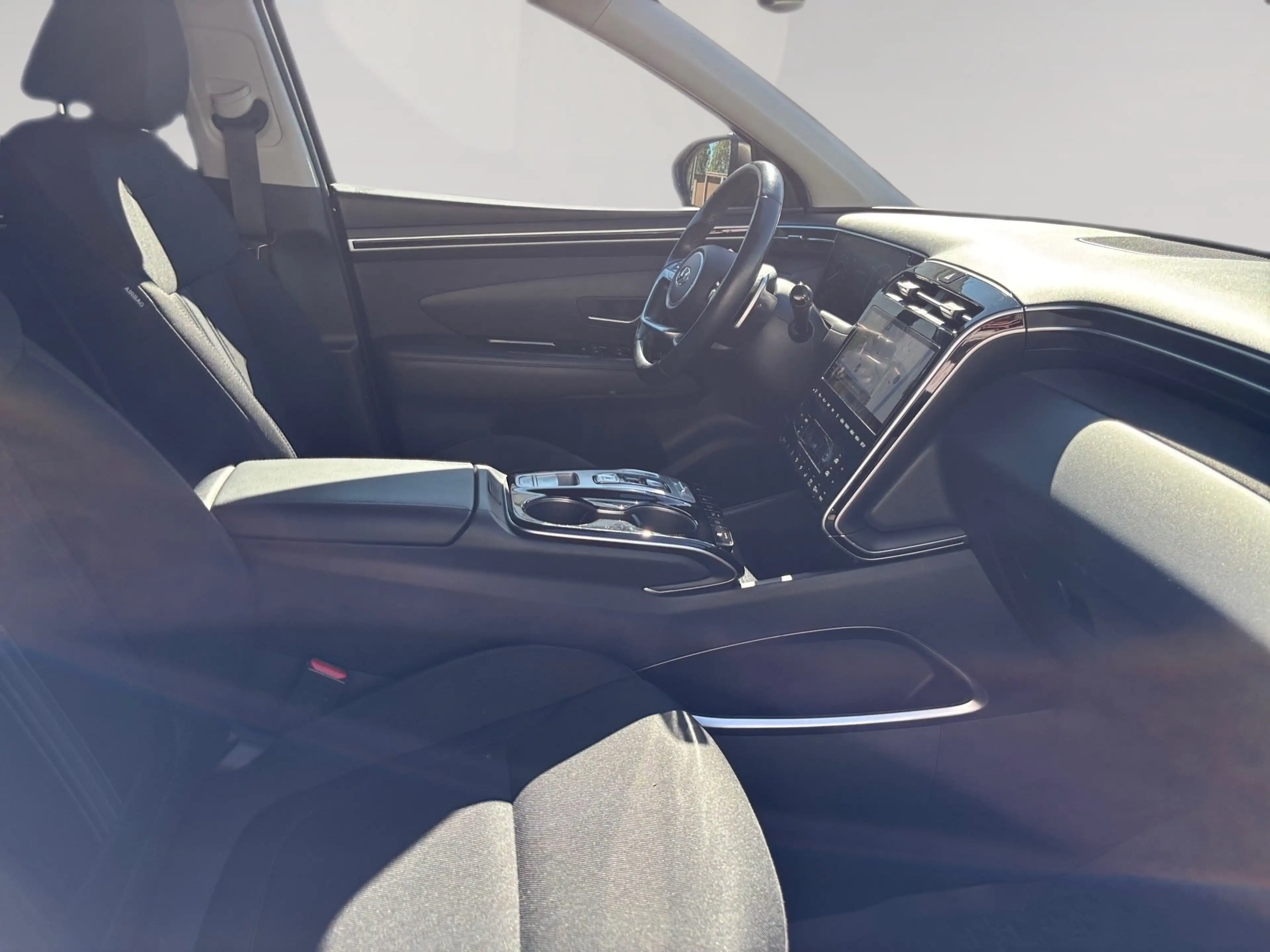 Hyundai TUCSON 1.6 150PS Trend Navi — photo 14