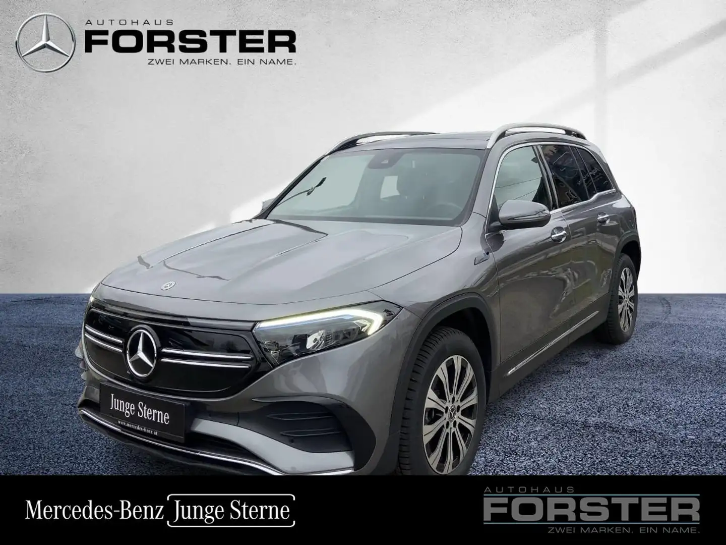 Mercedes-Benz EQB 300 4MATIC AMG Line Pano MBUX RKam KeyGo Grau - 1