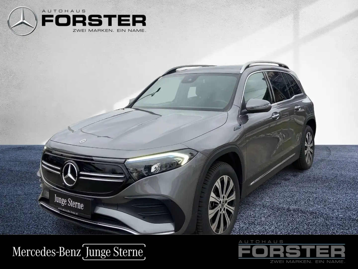 Mercedes-Benz EQB 300 4MATIC AMG Line Pano MBUX RKam KeyGo Gris - 1