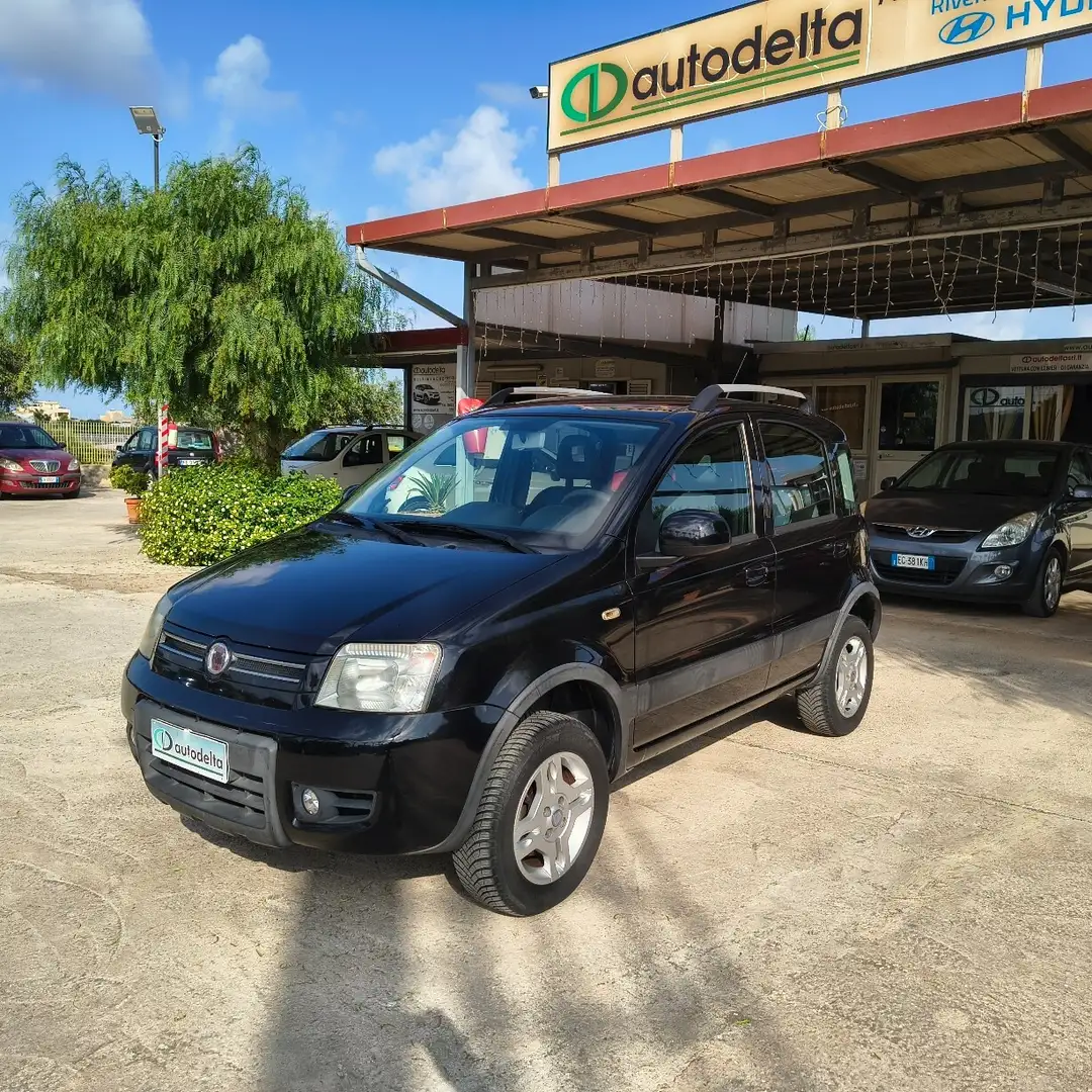Fiat Panda 1.3 MJT 16V DPF 4x4 Climbing Noir - 2