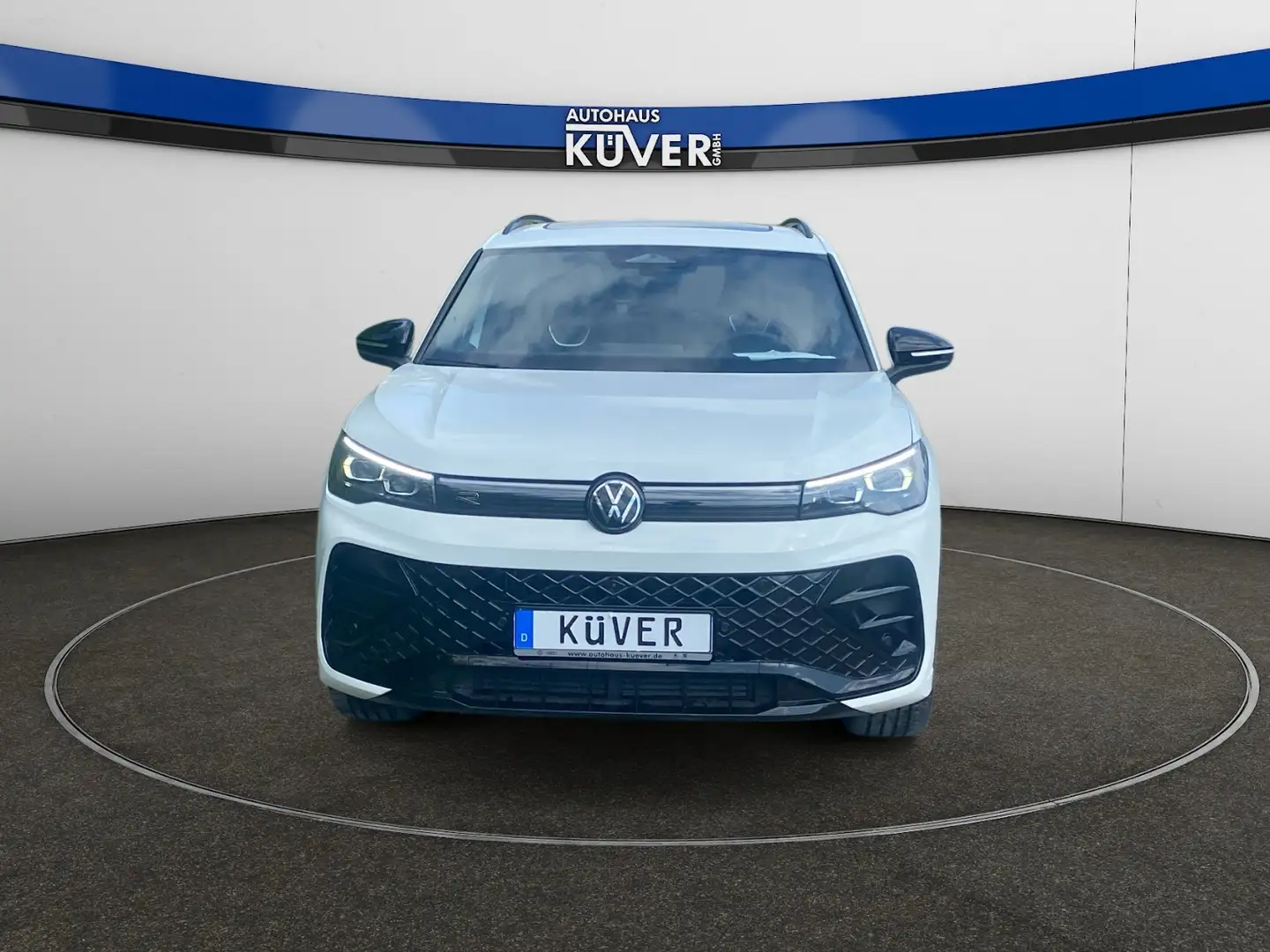 Volkswagen Tiguan R-Line 1,5 TSI DSG Navi+ACC+Pano+Matrix Weiß - 2