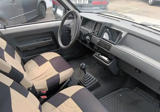 Renault Express view 4