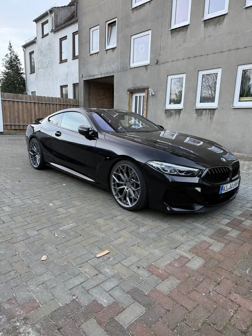 BMW M850 mit Garantie und Scheckheftgepflegt Schwarz - 1