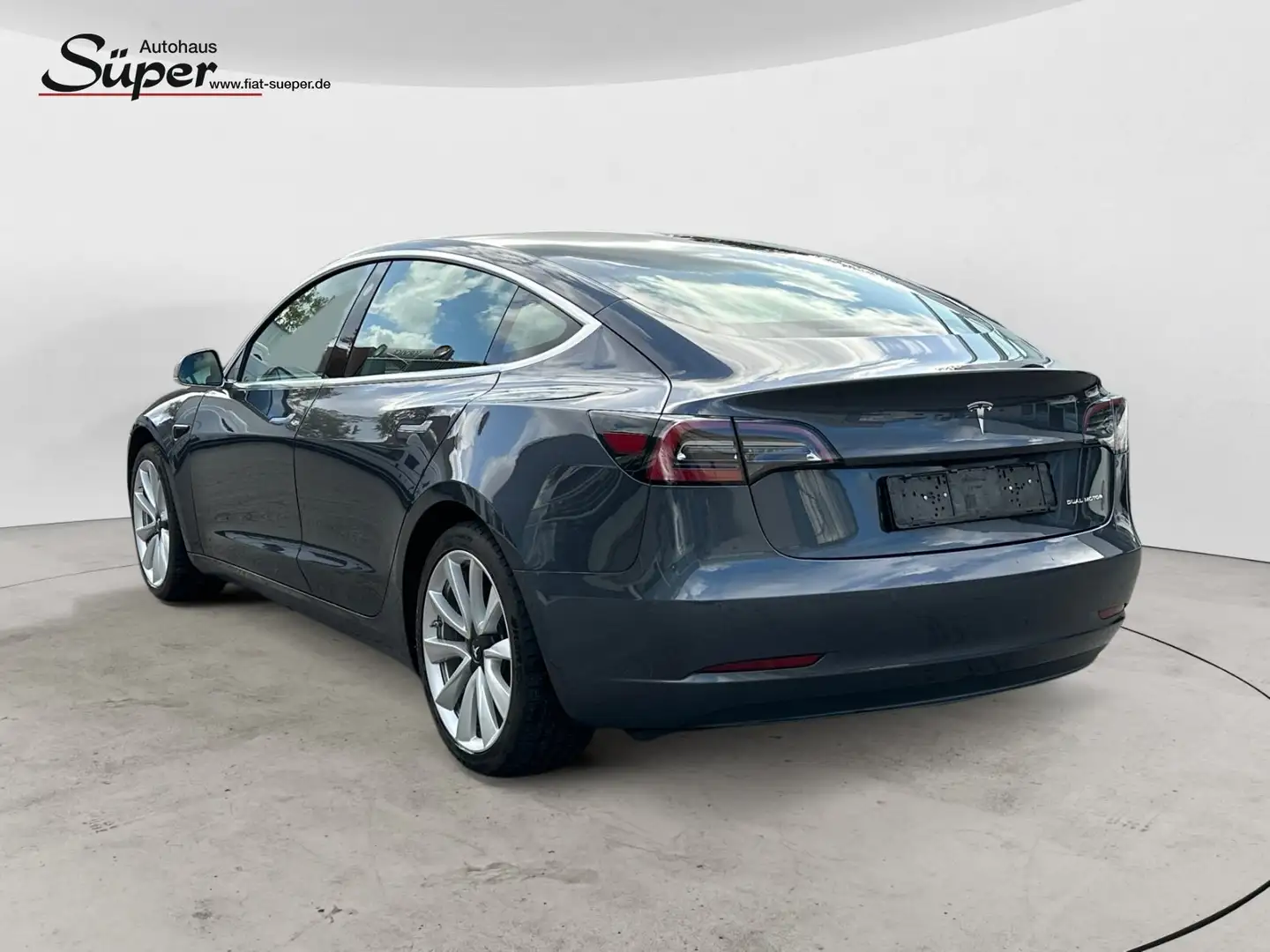 Tesla Model 3 Langstreckenbatt. Allradantrieb Dual Motor Gris - 2