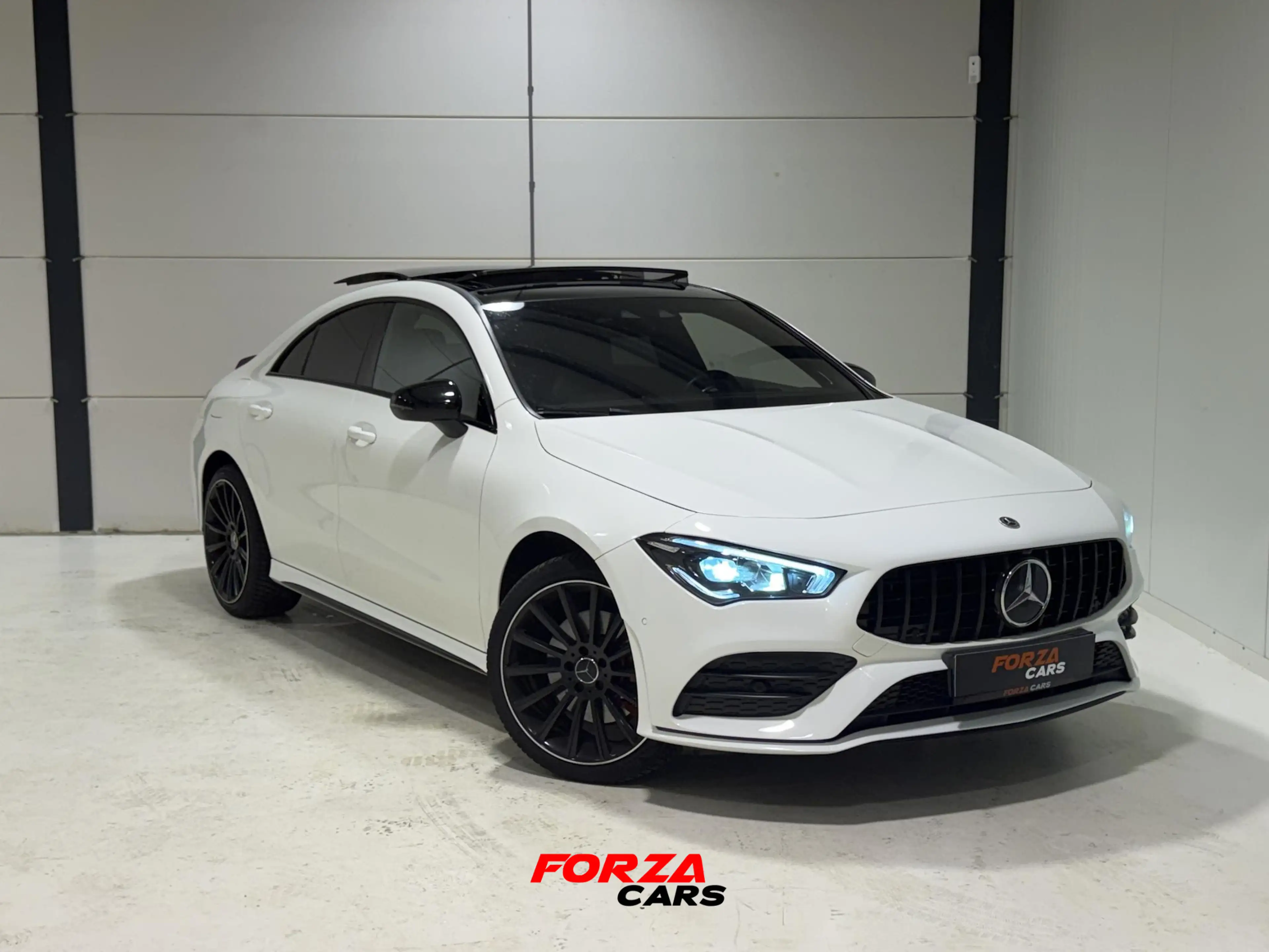 Mercedes-Benz CLA 250 e AMG PANO | CAM | Sfeer — photo 7