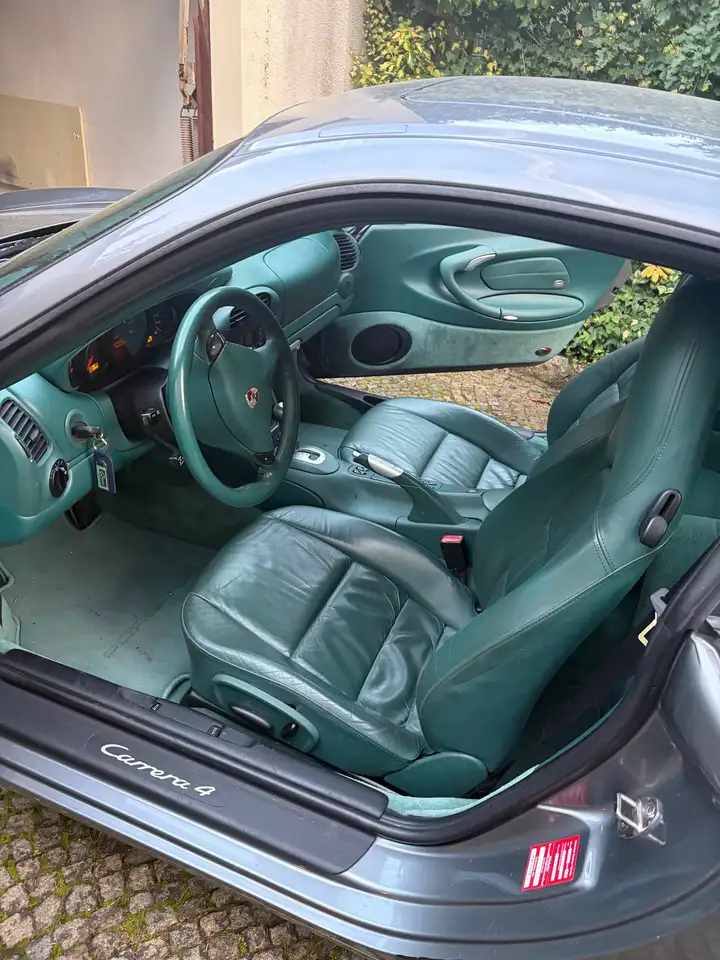 Porsche 996 911 Carrera 4, foto 1