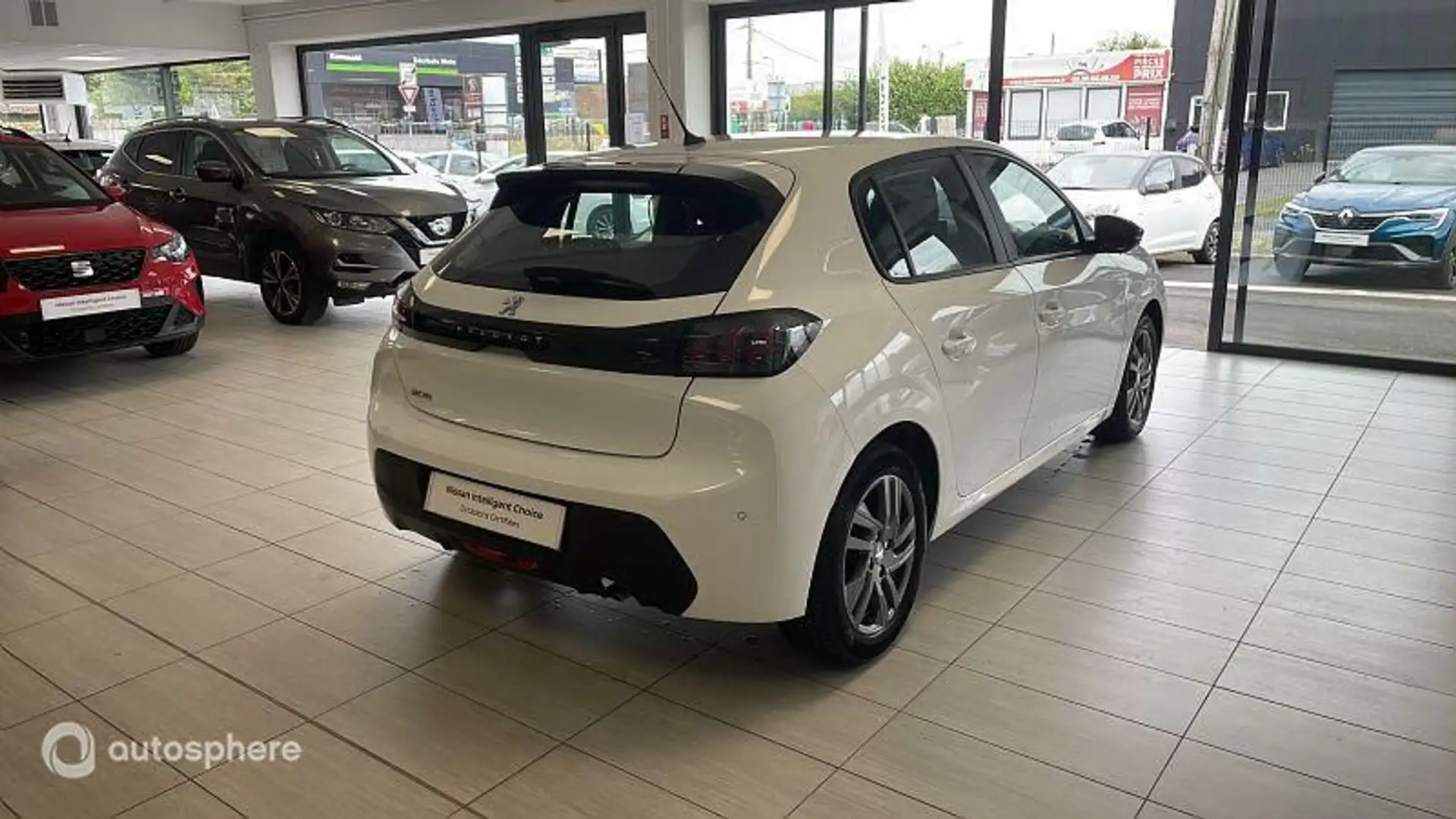 Peugeot 208 1.2 PureTech 100ch S\u0026S Active Pack - 2
