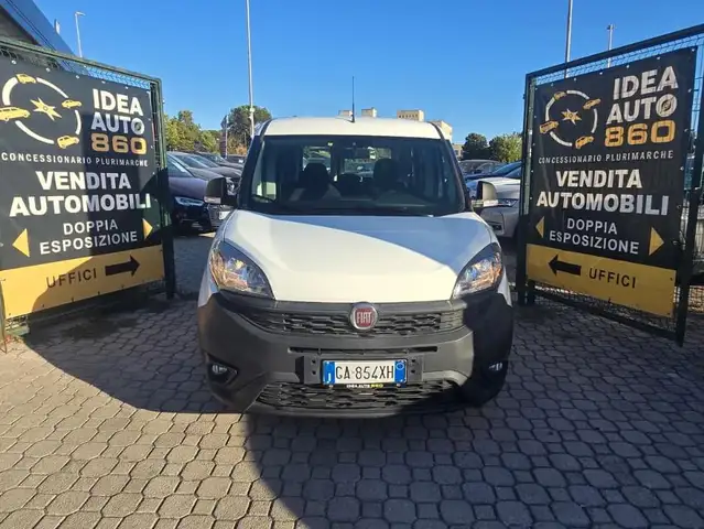 Fiat Doblo view 2