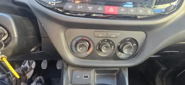 Fiat Doblo view 12