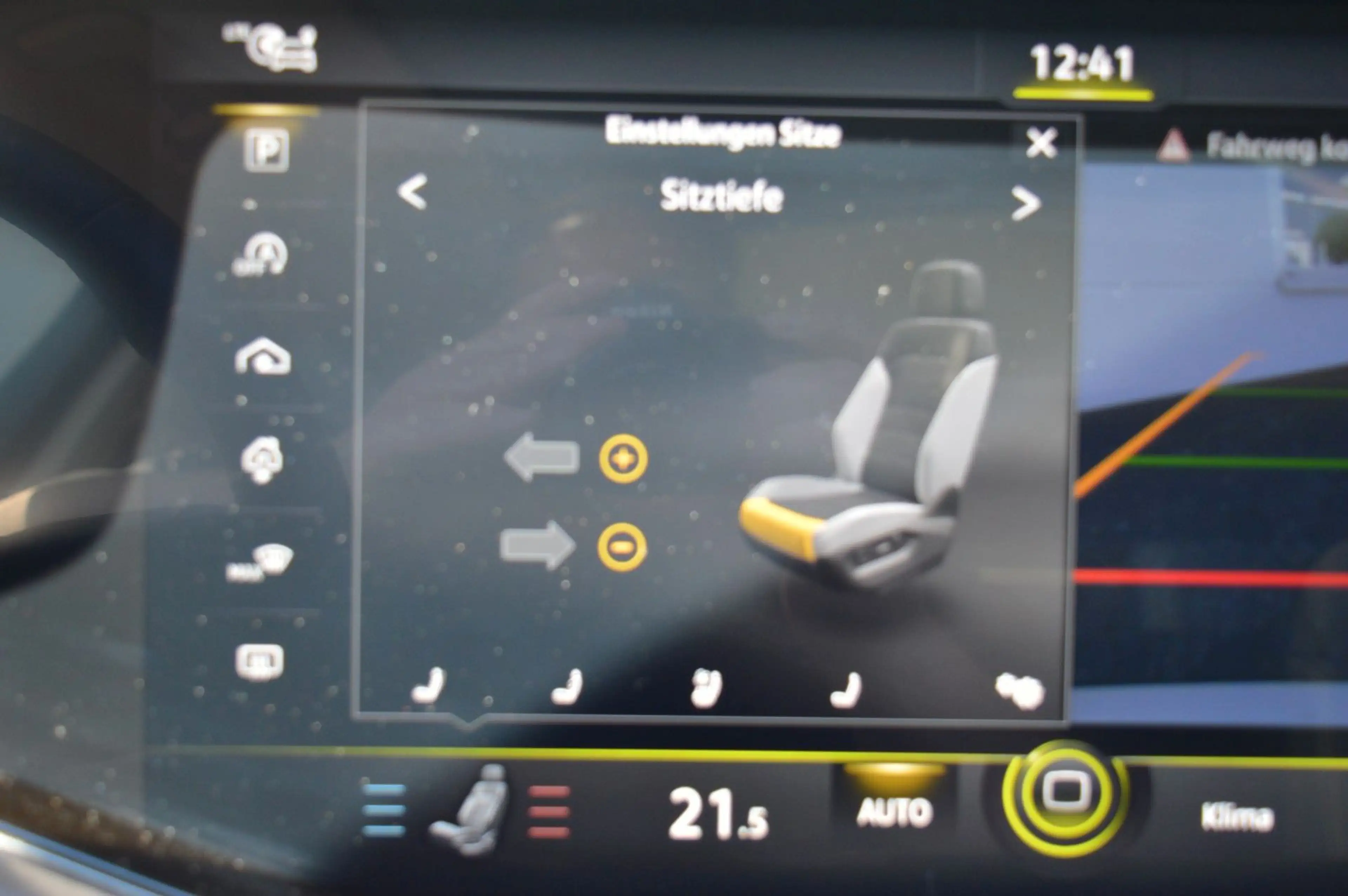 Volkswagen Touareg Atmosphere 4Motion UPE 101T€ Massage — photo 10