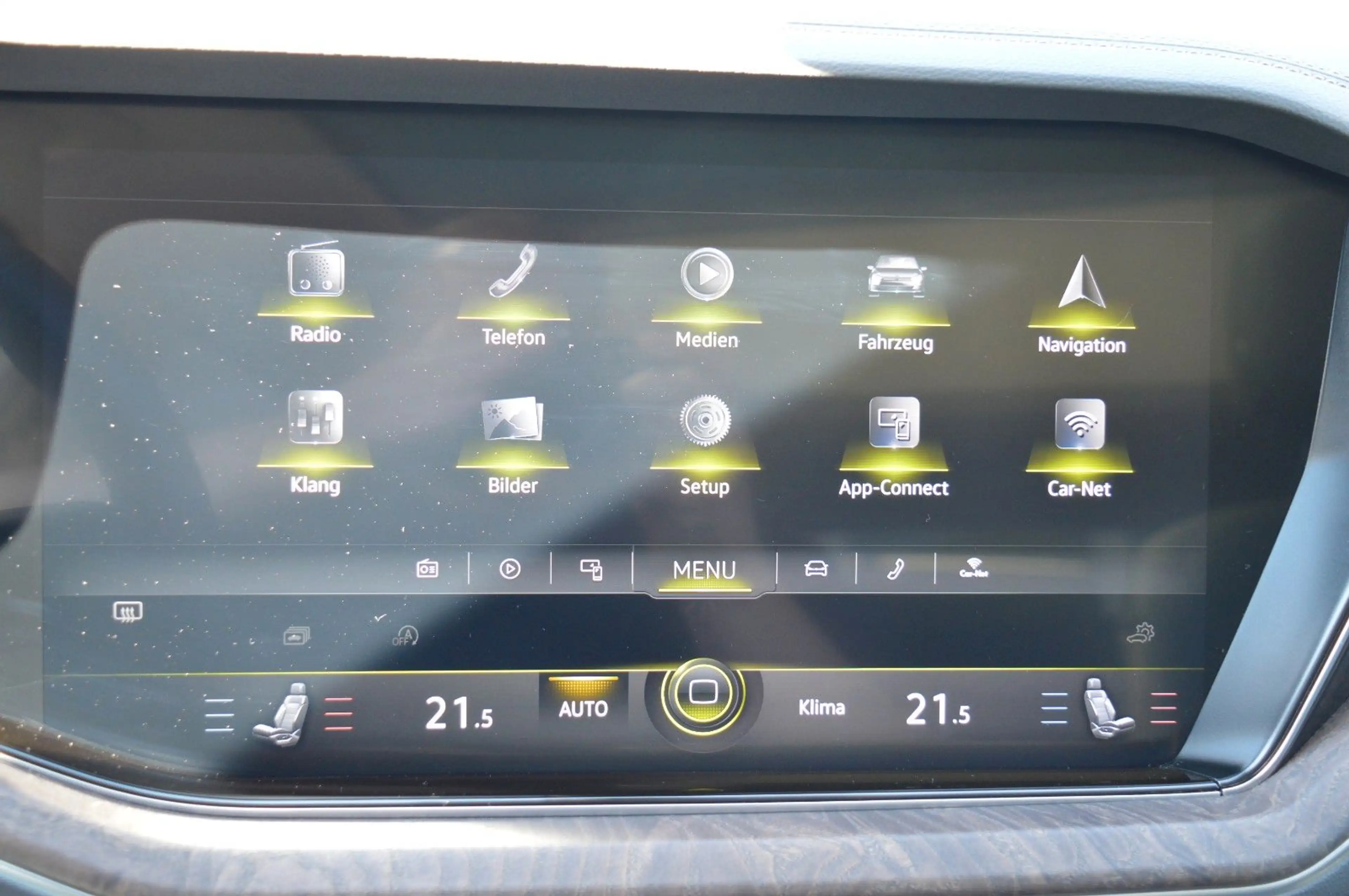Volkswagen Touareg Atmosphere 4Motion UPE 101T€ Massage — photo 8