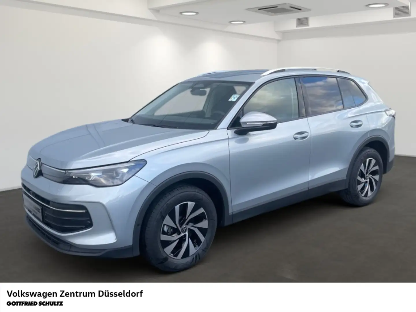 Volkswagen Tiguan Life DSG 1.5 l eTSI  IQ.Drive Light Winterpaket / Argento - 1