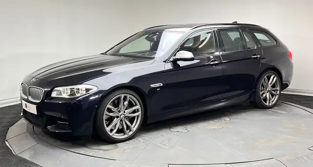 BMW 550 Touring M550d xDrive 381 ch A - ORIG FRANCE - SUIVI BMW