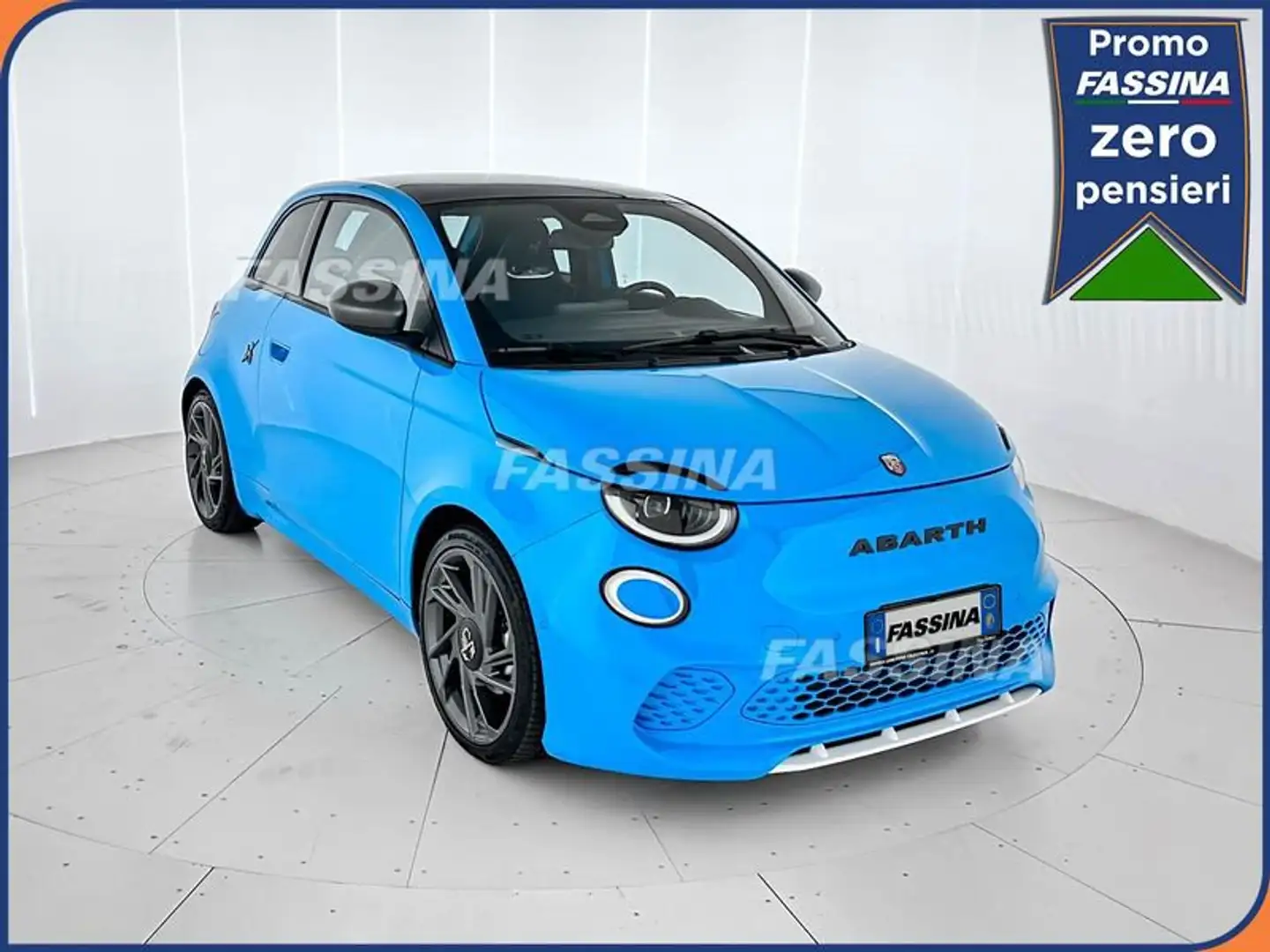 Abarth 500e Turismo Azul - 1