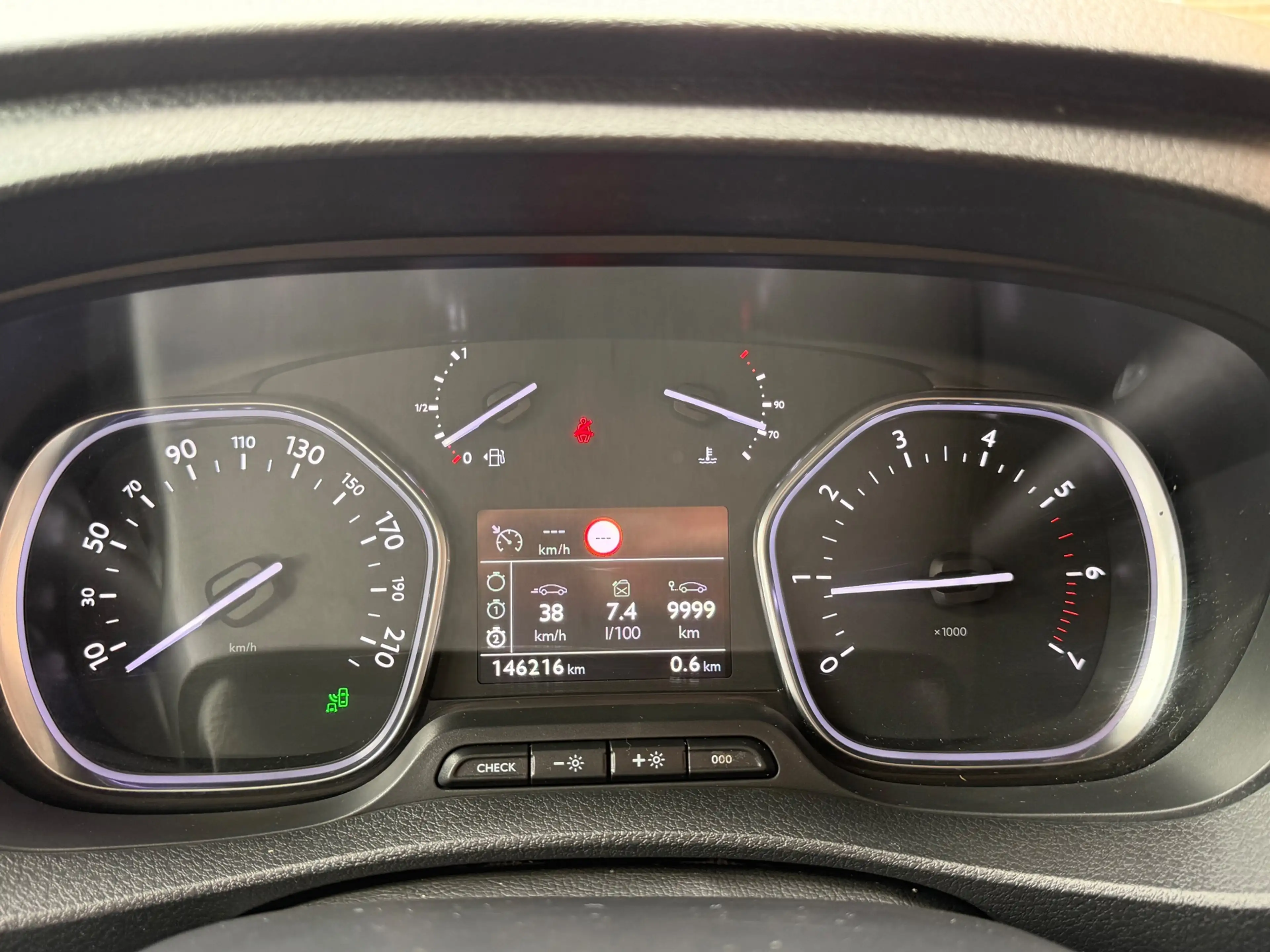 Citroen Jumpy 2.0 BlueHDI 120 Club M S&S EURO 6 PDC CRUISE AIRCO — photo 7