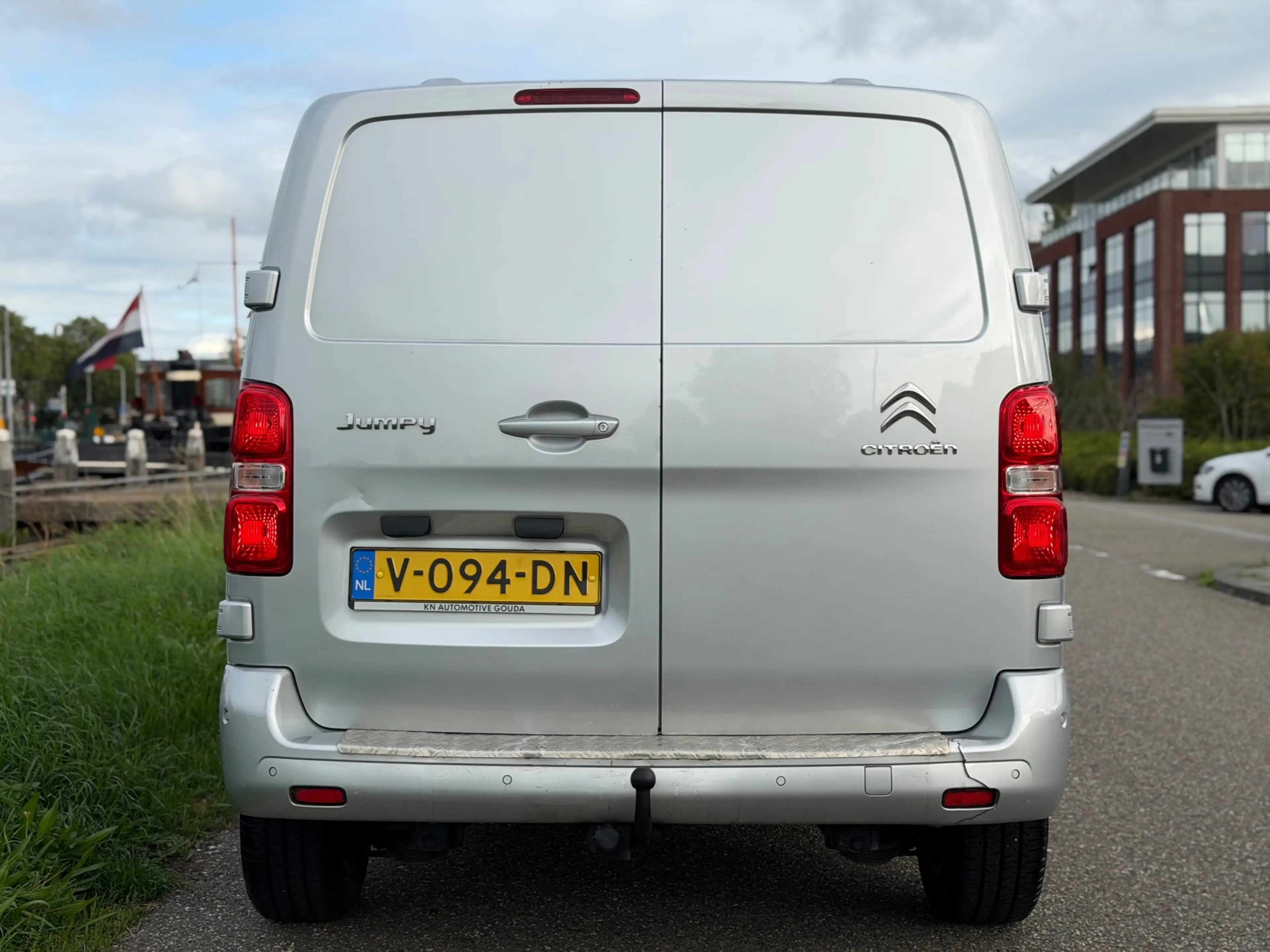 Citroen Jumpy 2.0 BlueHDI 120 Club M S&S EURO 6 PDC CRUISE AIRCO — photo 4