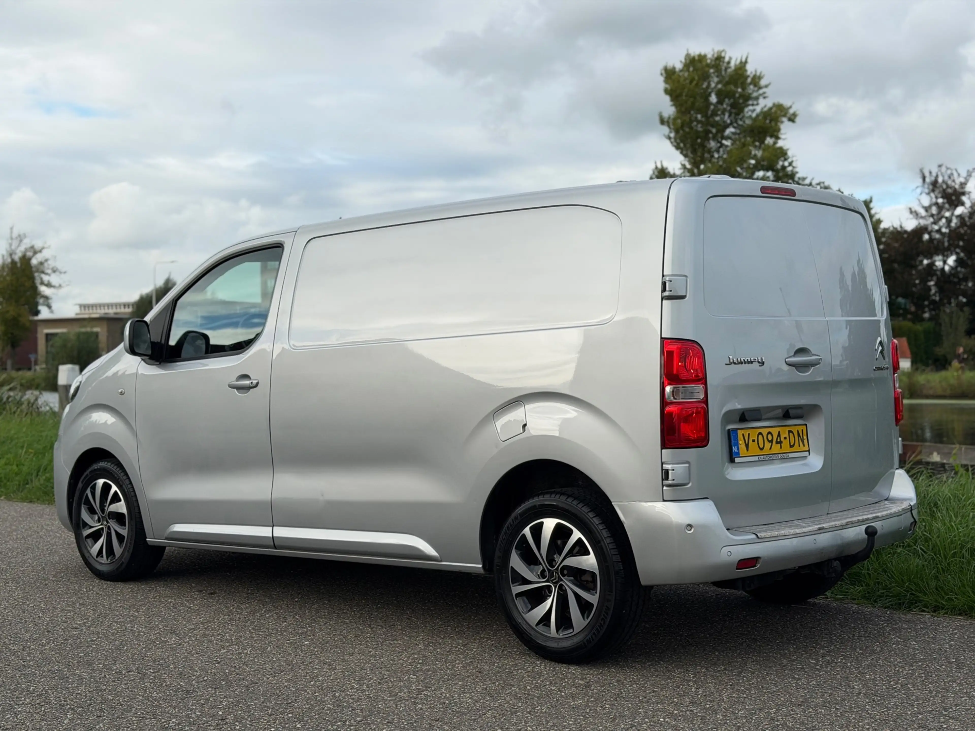 Citroen Jumpy 2.0 BlueHDI 120 Club M S&S EURO 6 PDC CRUISE AIRCO — photo 3
