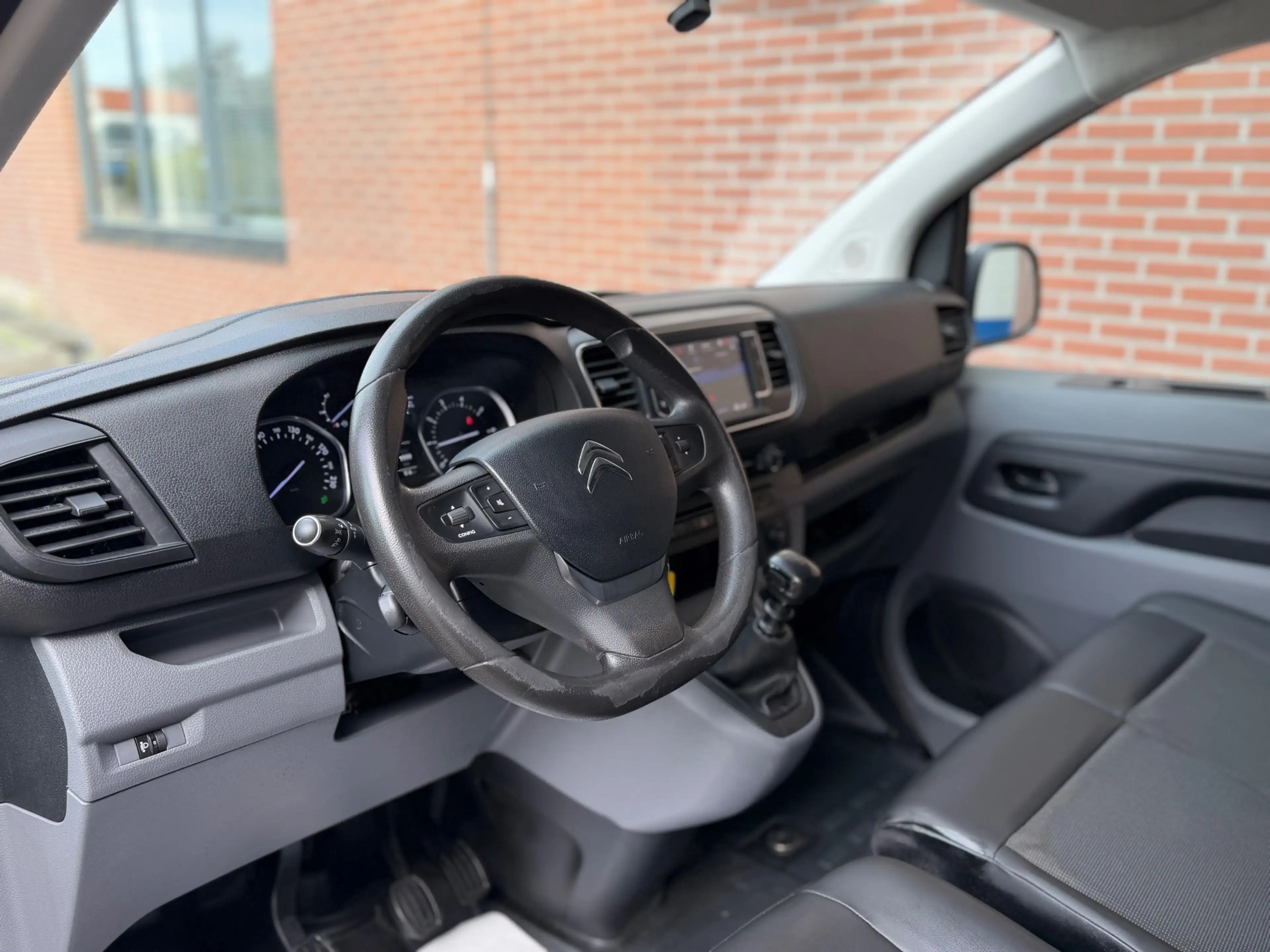 Citroen Jumpy 2.0 BlueHDI 120 Club M S&S EURO 6 PDC CRUISE AIRCO — photo 9