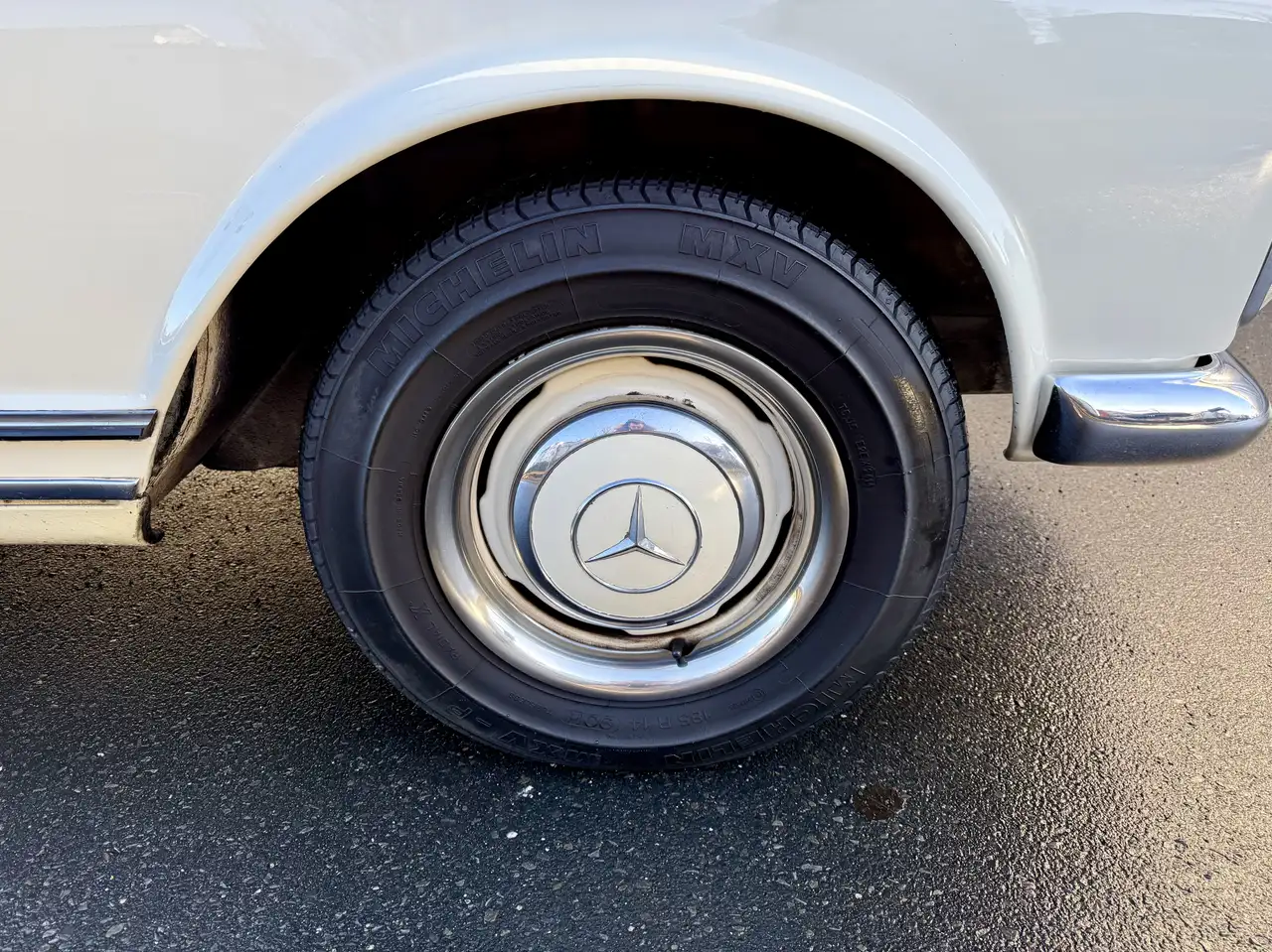Mercedes-Benz 230 SL W113 Pagode Deutsch, foto 6