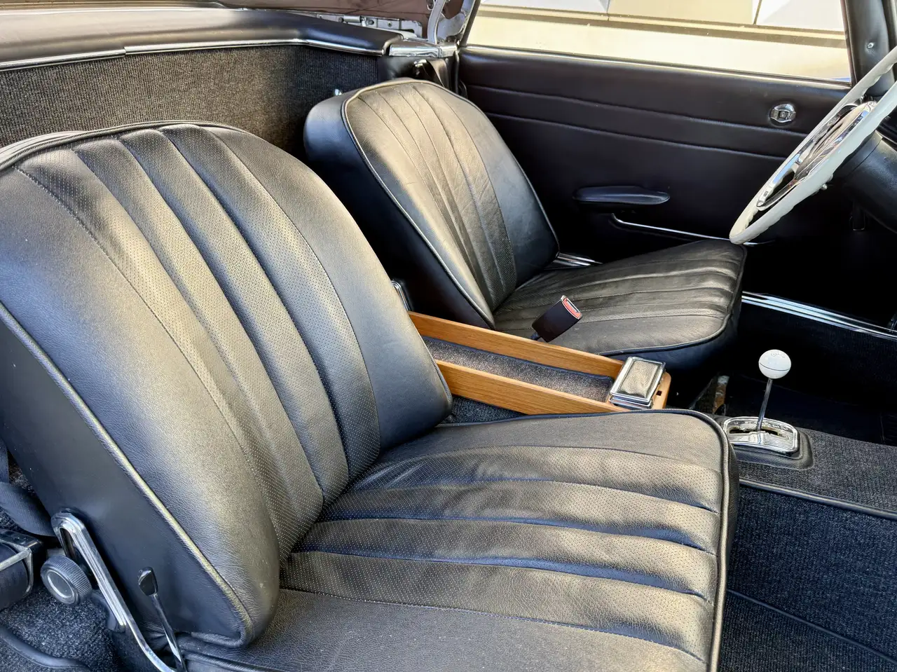 Mercedes-Benz 230 SL W113 Pagode Deutsch, foto 10