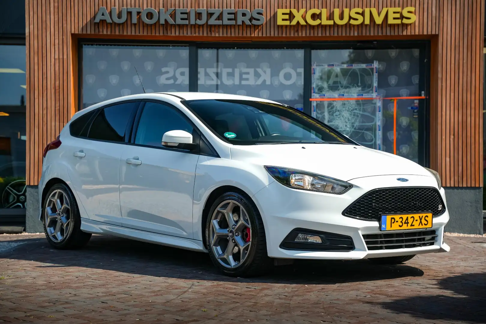 Ford Focus 2.0 ST-3 Keyless Stuurverw. Cruise Clima 18''LM Weiß - 1