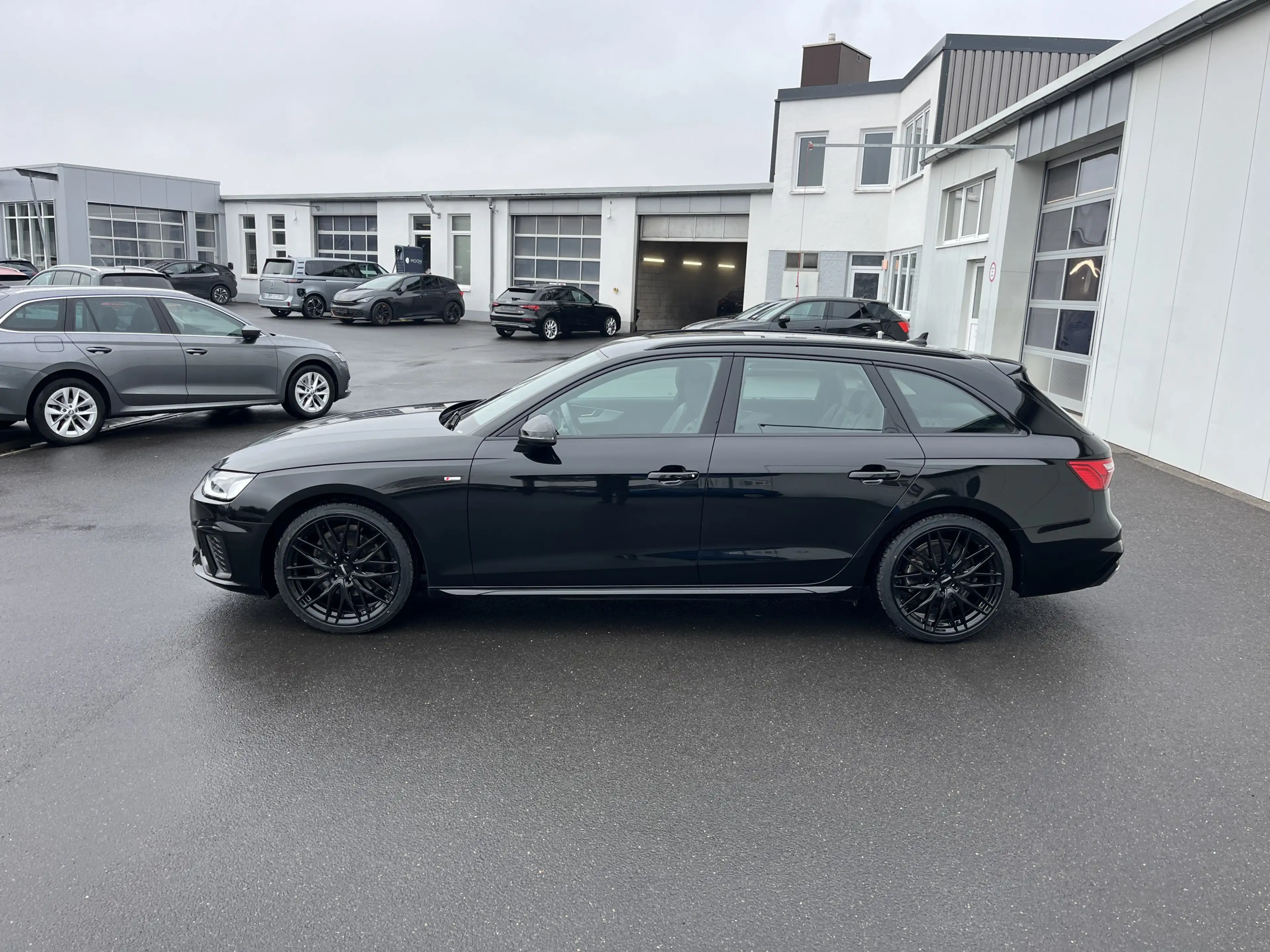 Audi A4 Avant 35 2.0 TFSI S tronic S line 156€ m.20% Anz — photo 3