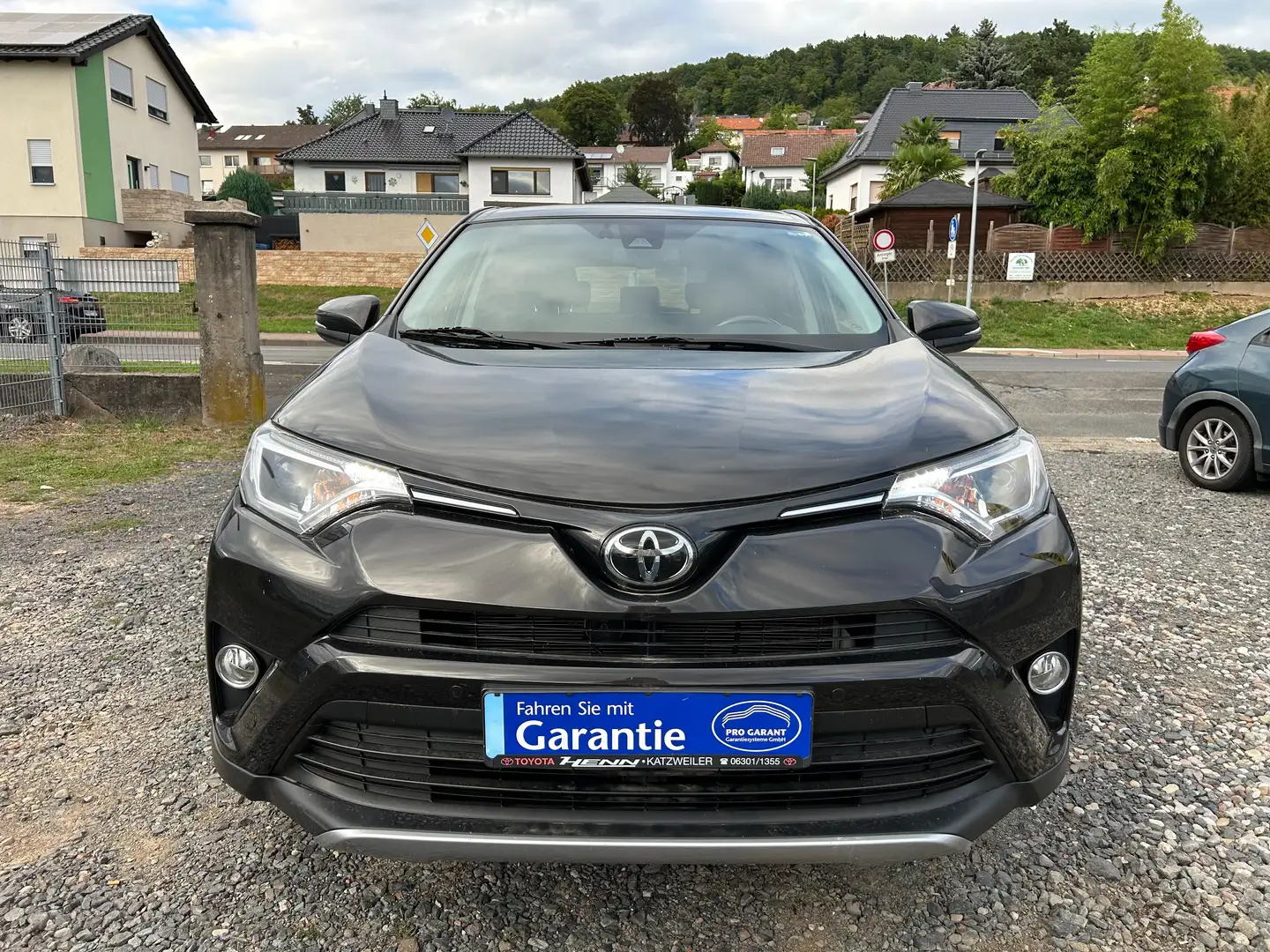 Toyota RAV 4 Edition-S Allrad, TÜV neu, Allwetterreifen Braun - 2