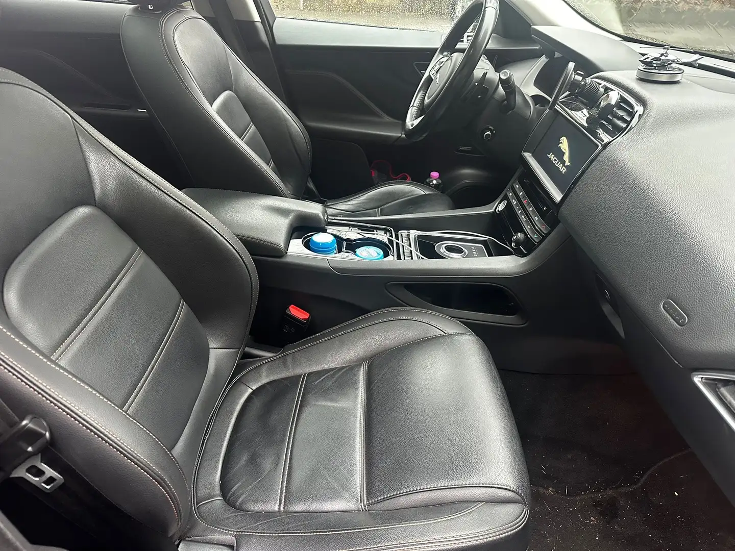 Jaguar F-Pace 2.0d i4 Pure 180cv auto my18 - 2