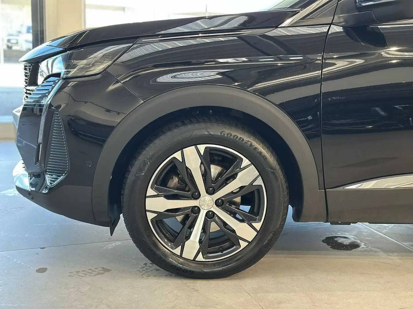 Peugeot 3008 2ª serie BlueHDi 130 S&S EAT8 Allure Pack Nero - 2