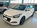 Hyundai i20 5p 1.2 75cv Blackline Blanc - thumbnail 3