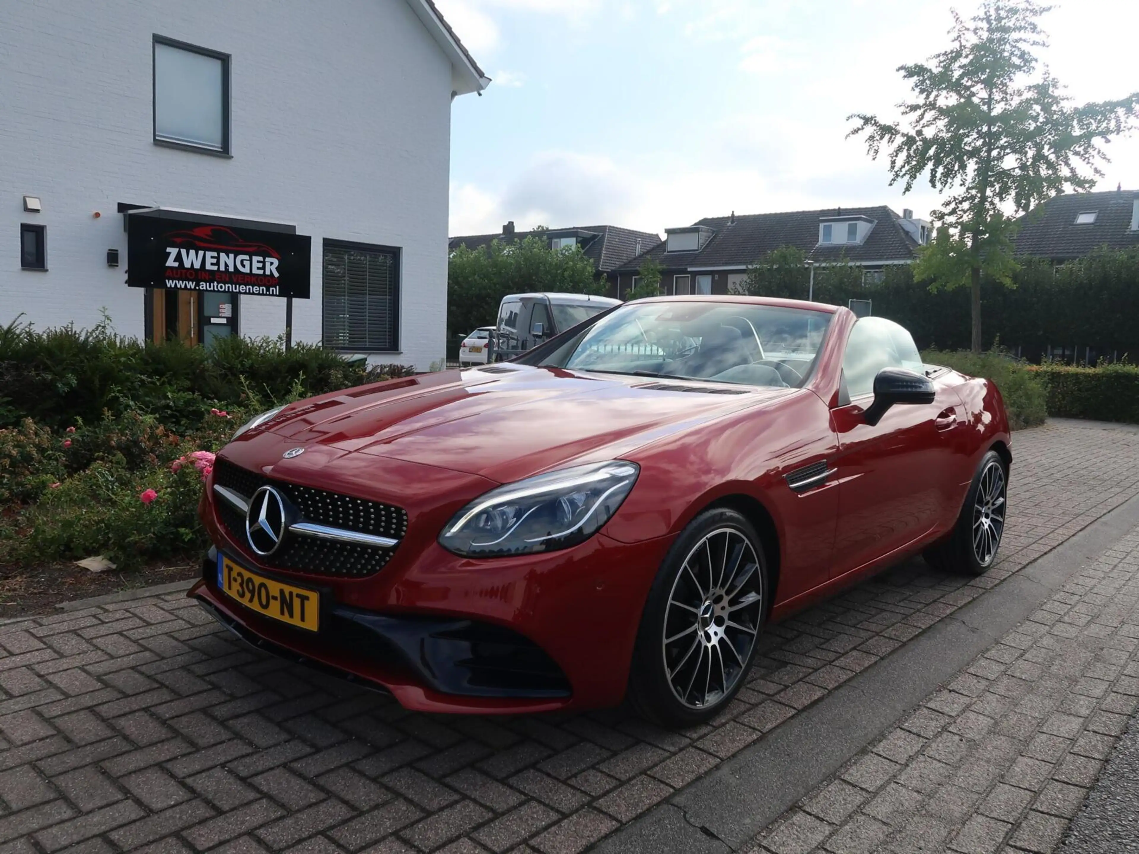 Mercedes-Benz SLC 200 Aut AMG-NIGHT|PANORAMADAK|CAMERA|AIRSCARF|PDC|LED|