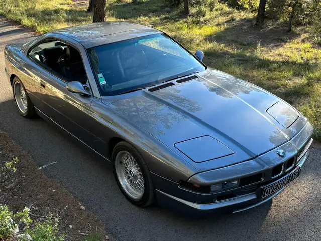 BMW 850 CSI