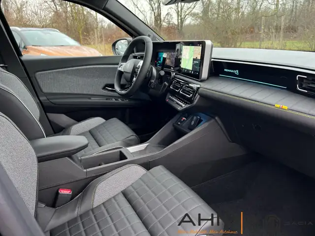 Renault Electric 150 view 14