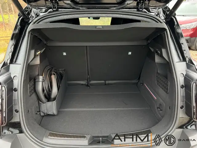 Renault Electric 150 view 9