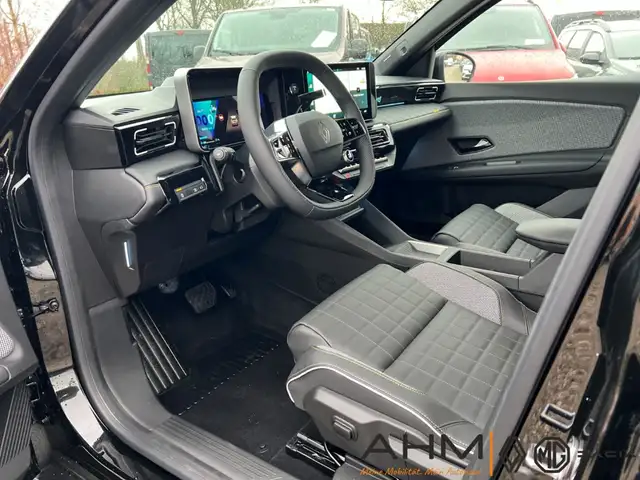Renault Electric 150 view 10