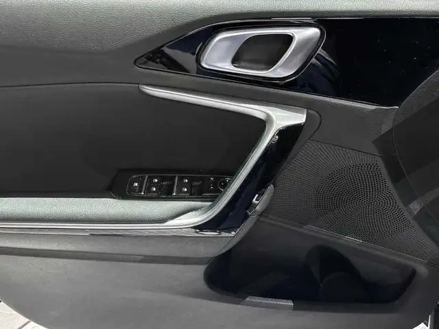 Kia Xceed view 10