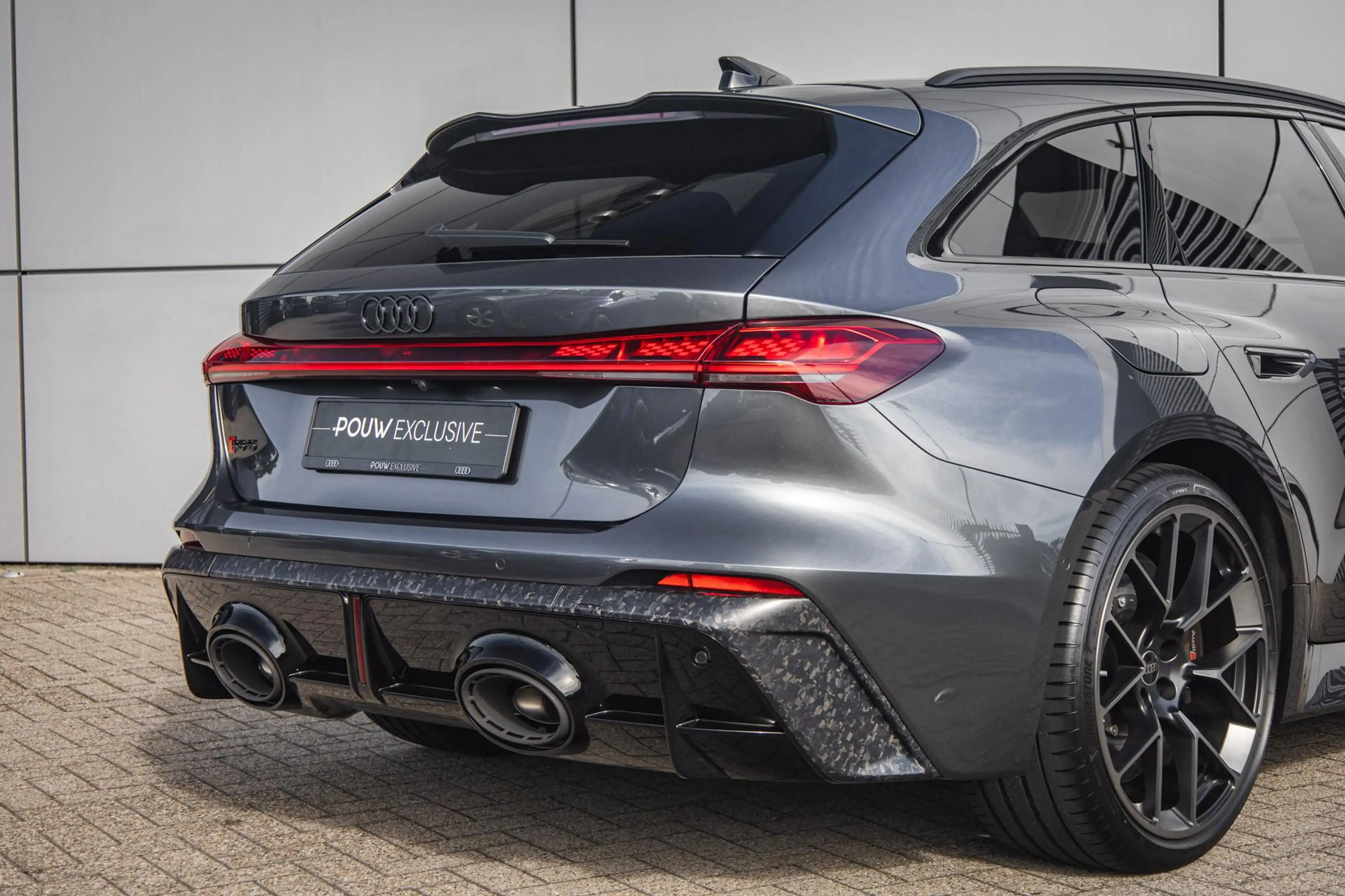 Audi RS5 Avant 2.9 e-hybrid 639pk quattro | Keramisch | Car — photo 14