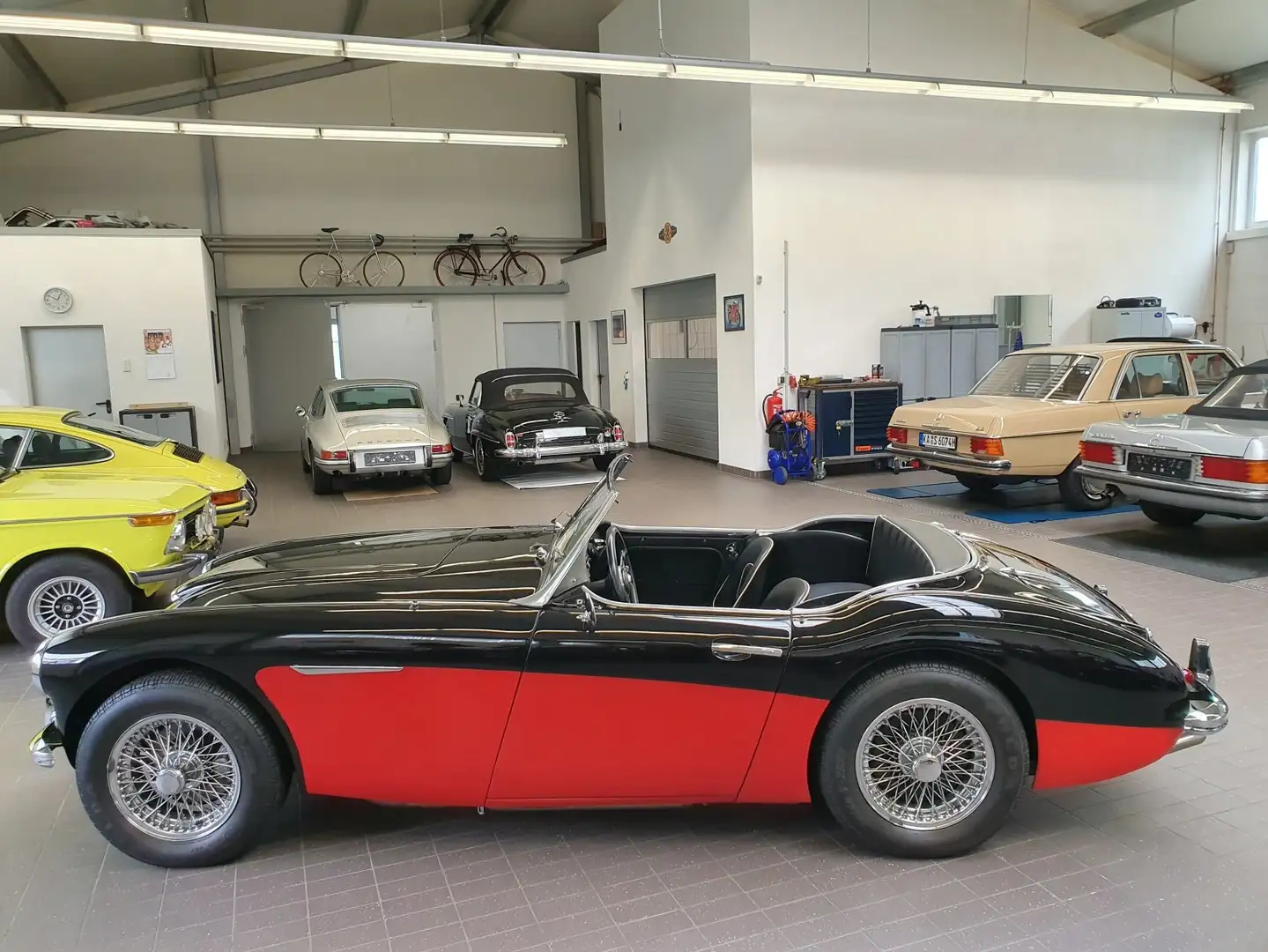 Austin-Healey 3000 MK I Schwarz - 2
