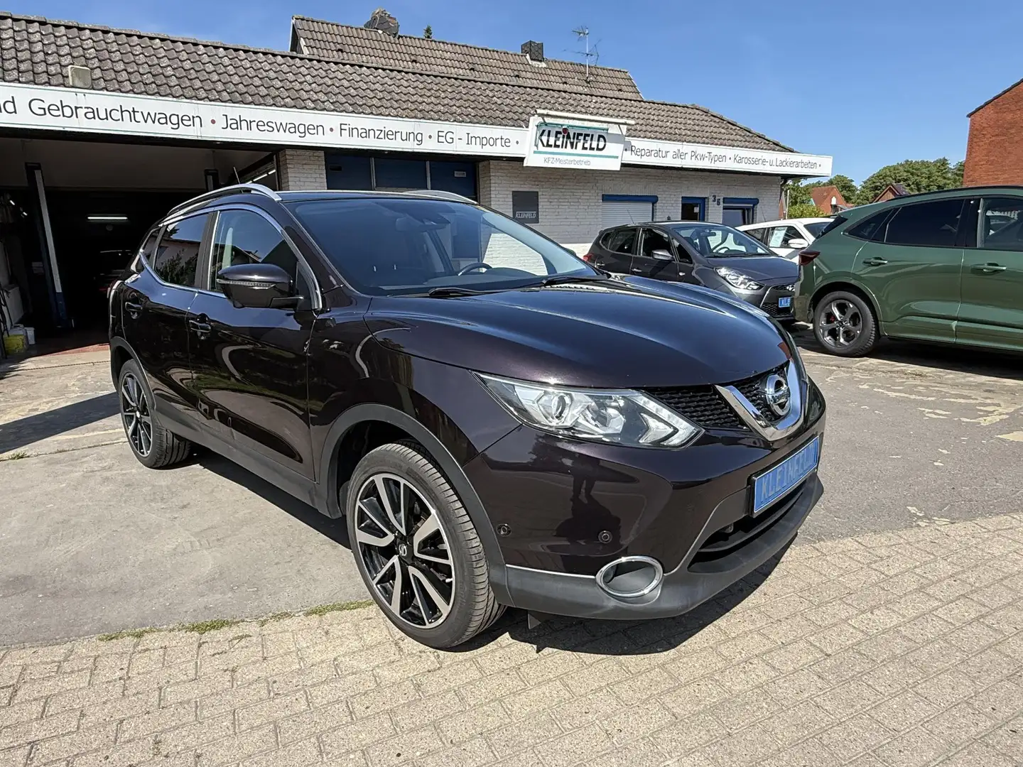 Nissan Qashqai 1.6 dCi DPF "Tekna" LED-Navi-360°-Leder-Klimaau... Zwart - 1